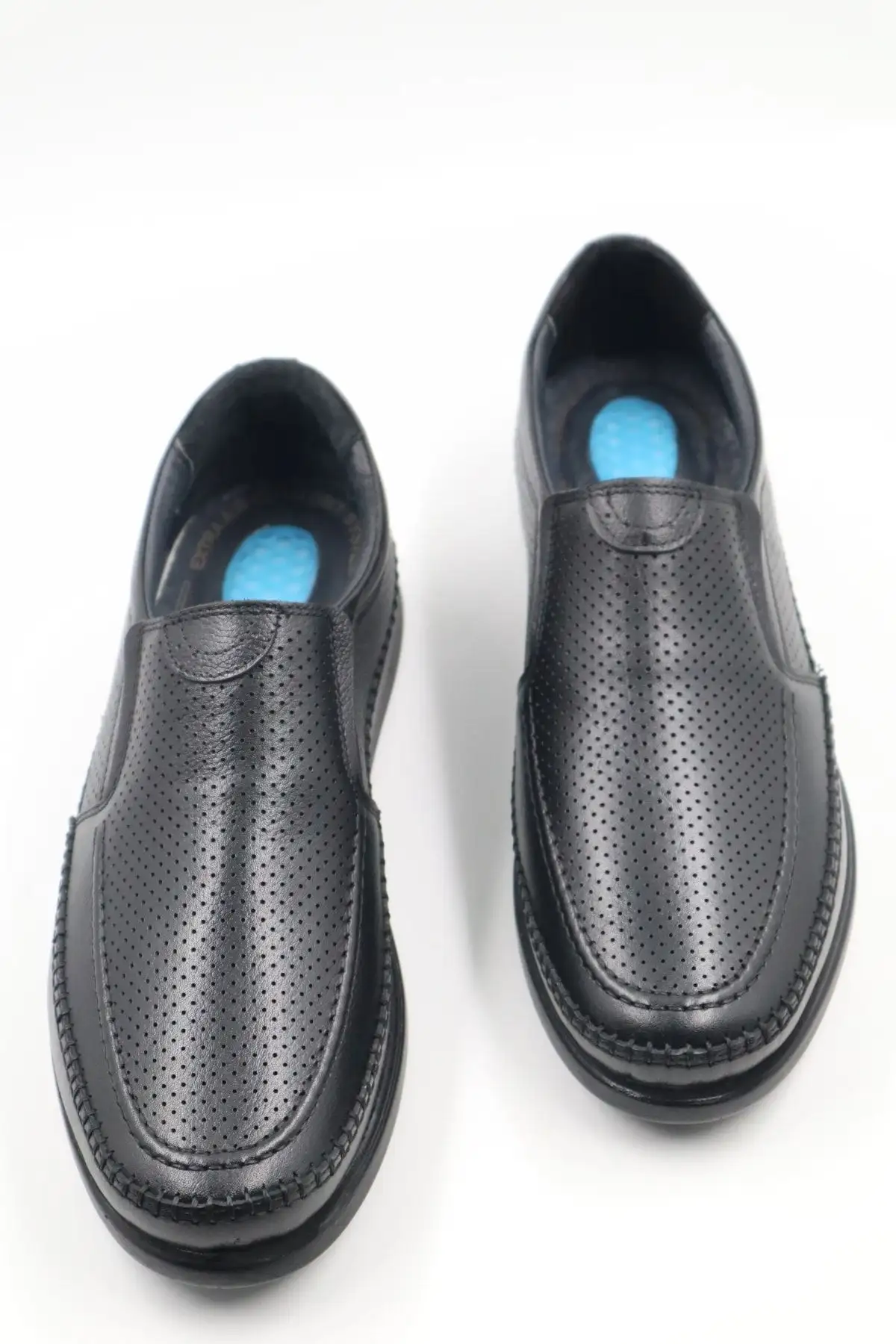 کفش روزمره مردانه   مشکی ژل دار سبک و فوق العاده راحت از چرم طبیعی  مناسب فصول مختلف برند nazenintasarımlar - 7405 کفش روزمره مردانه مشکی ژل دار سبک و فوق العاده راحت از چرم طبیعی مناسب فصول مختلف برند nazenintasarımlar - 7405