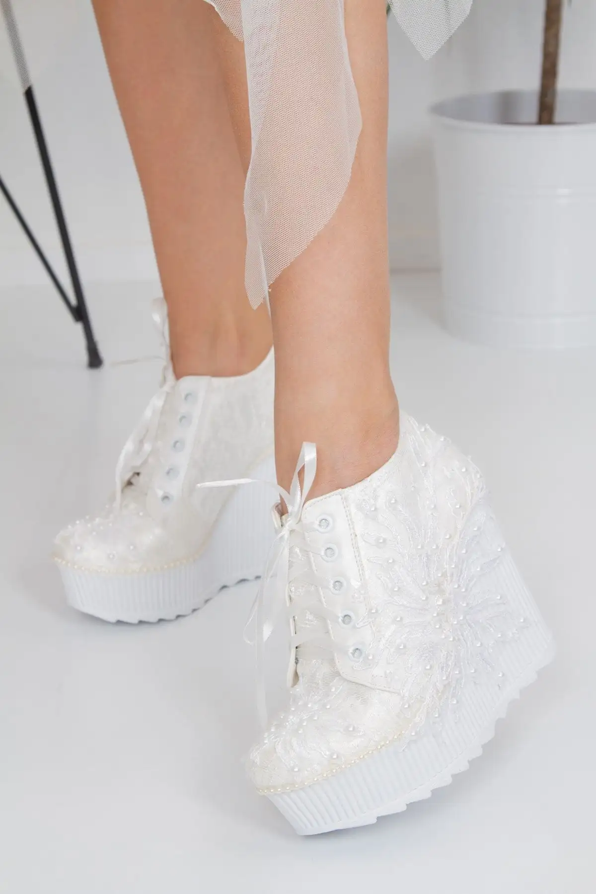 کفش پاشنه بلند زنانه  عروسی پاشنه  با تزئینات گیپور - 7210 کفش پاشنه بلند زنانه عروسی پاشنه با تزئینات گیپور - 7210