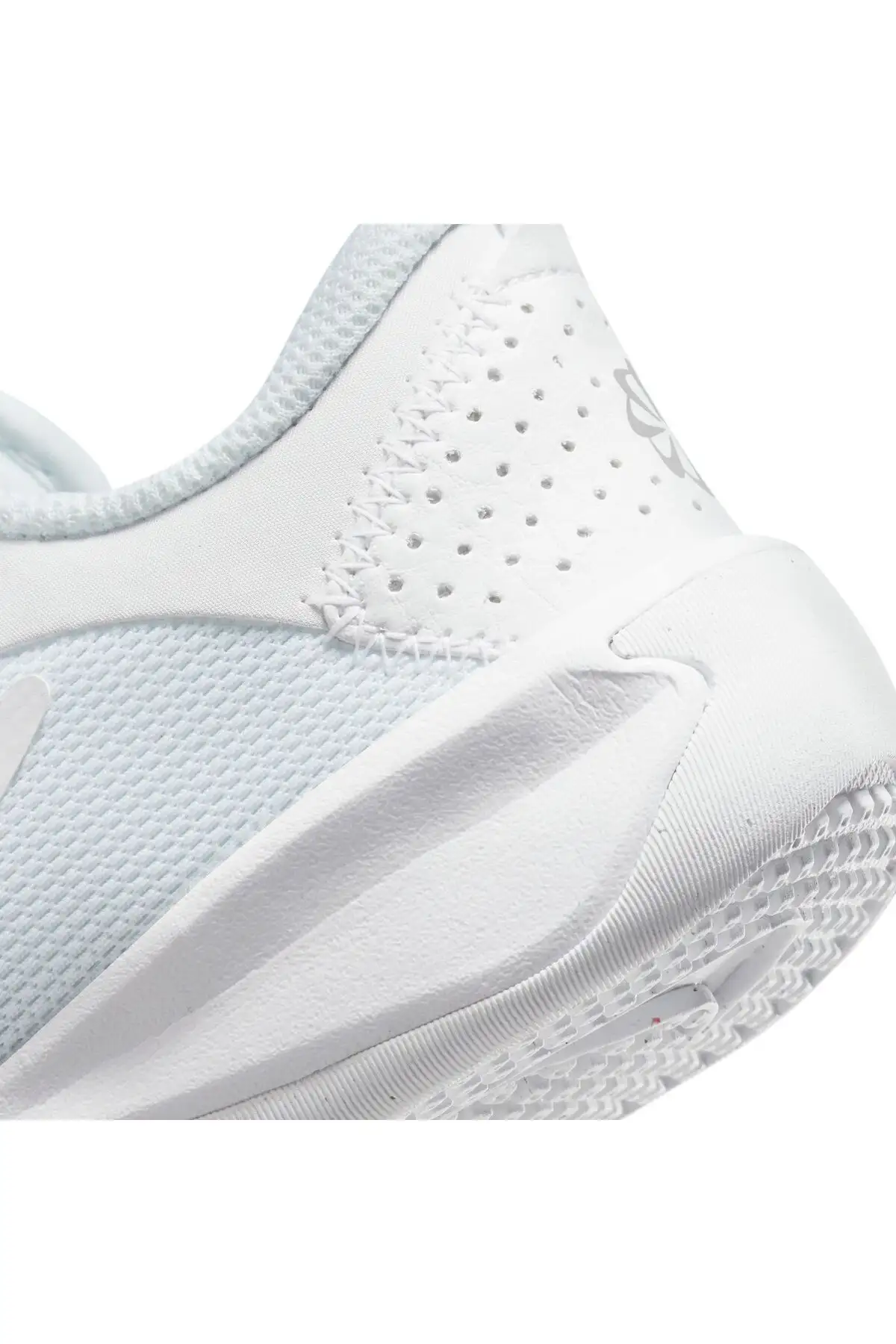 کفش پسرانه OMNI MULTI-COURT PS به فارسی به شکل زیر ترجمه میشود:"امنی مالتیکورت پیاس" - 7254 کفش پسرانه OMNI MULTI-COURT PS به فارسی به شکل زیر ترجمه میشود: "امنی مالتیکورت پیاس" - 7254