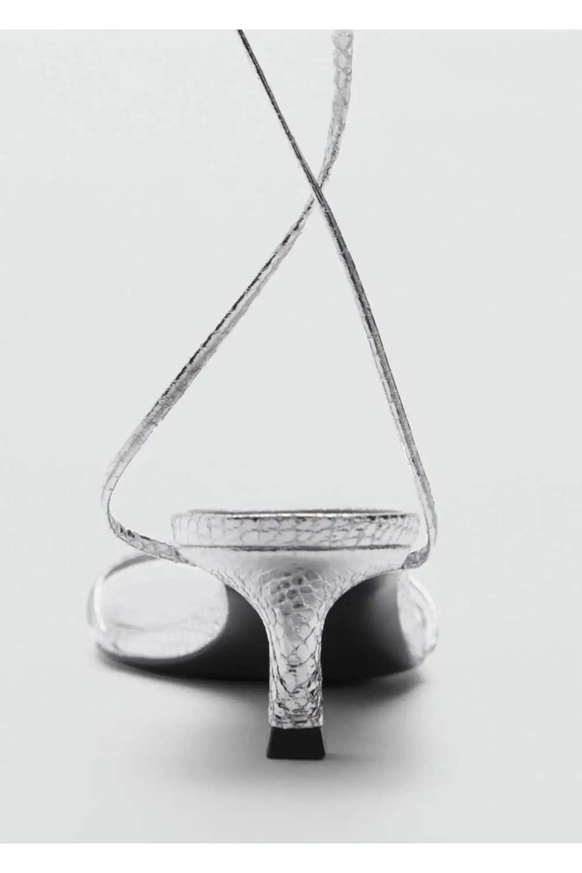 کفش صندل زنانه سندل پاشنهبلند با بند برند MANGO - 7428 کفش صندل زنانه سندل پاشنهبلند با بند برند MANGO - 7428