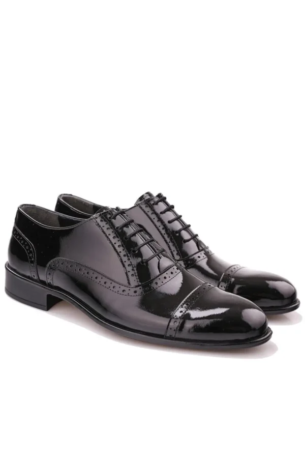 کفش رسمی مردانه کلاسیک چرم طبیعی سیاه برند Calvano - 7400