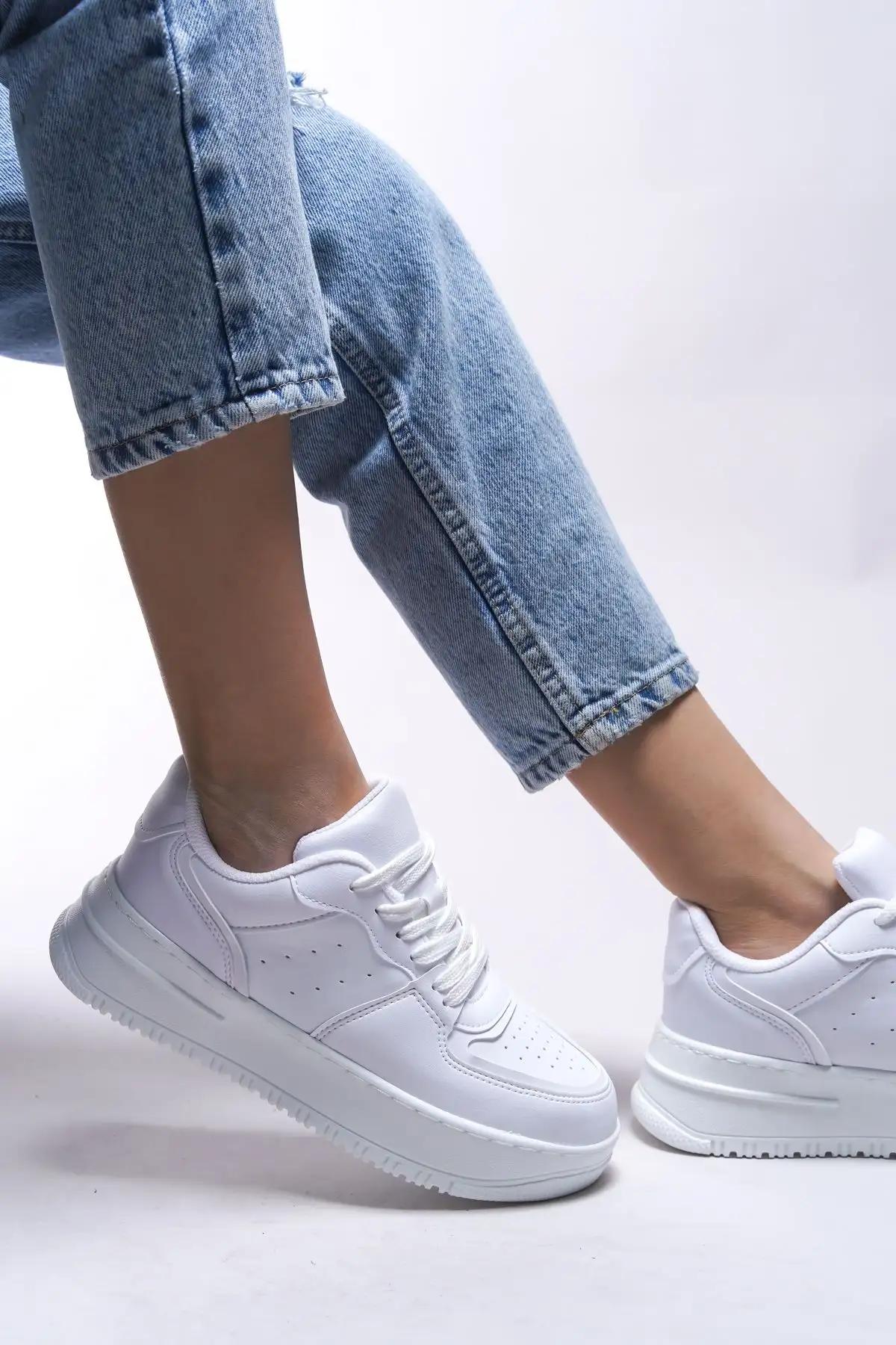 کفش ورزشی روزمره کتانی زنانه سفید 0012255 برند Riccon - 7485