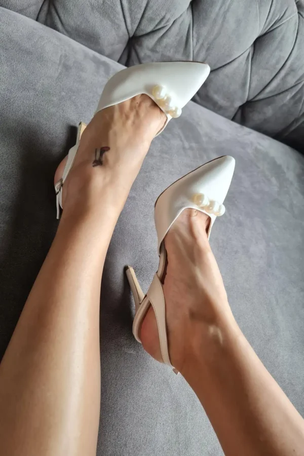 کفش پاشنه‌ بلند زنانه 015 3 عروسی با پاشنه کتی و مروارید - 7241