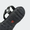 کفش صندل زنانه محصول "MOARY" به رنگ‌های مشکی، نقره‌ای سبز و طلایی فعال است. برند adidas - 7418