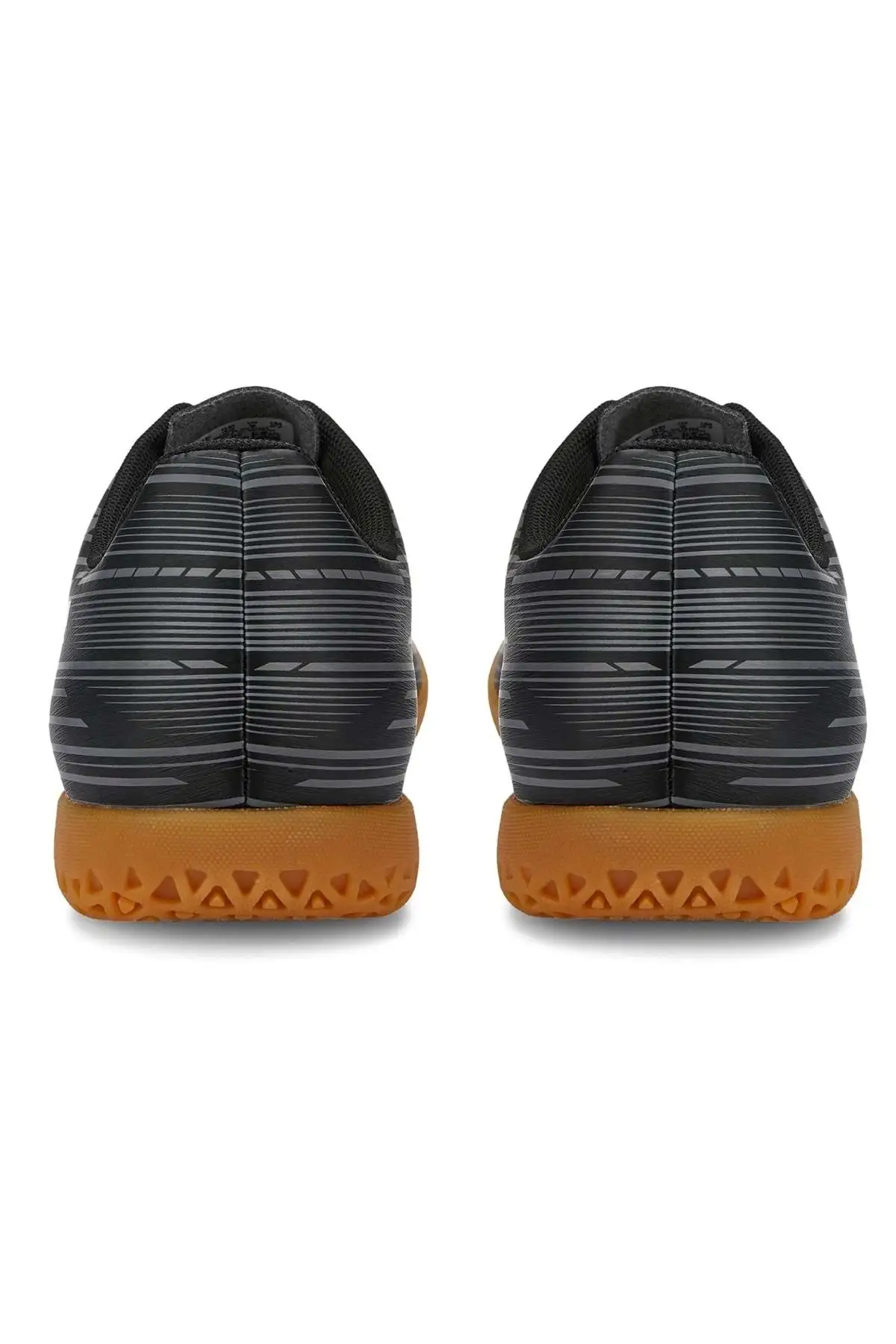 کفش فوتبال  فوتسال مردانه و زنانه Rapido Iıı It 106575-02 مشکی برند Puma - 7495 کفش فوتبال فوتسال مردانه و زنانه Rapido Iıı It 106575-02 مشکی برند Puma - 7495