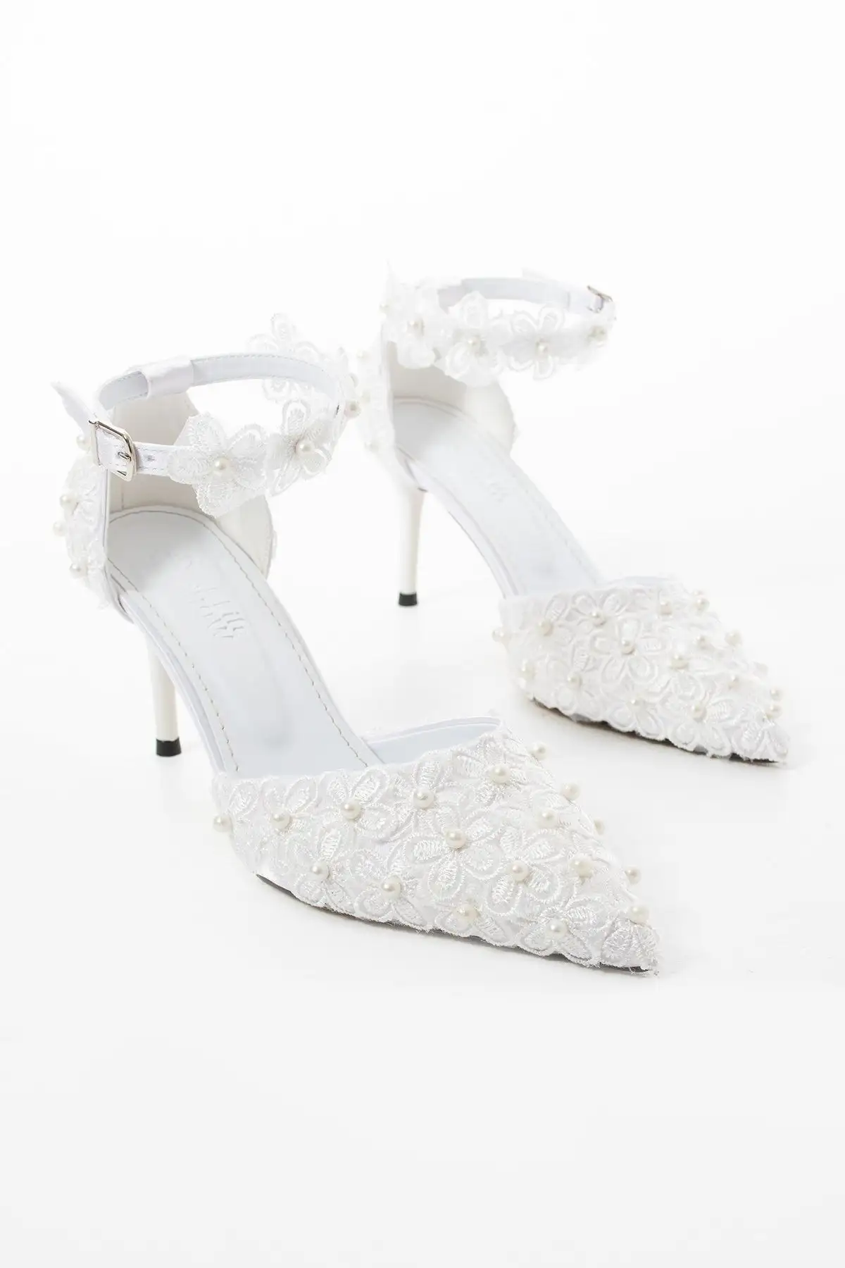 کفش پاشنه بلند زنانه عروس با بافت. - 7232 کفش پاشنه بلند زنانه عروس با بافت. - 7232