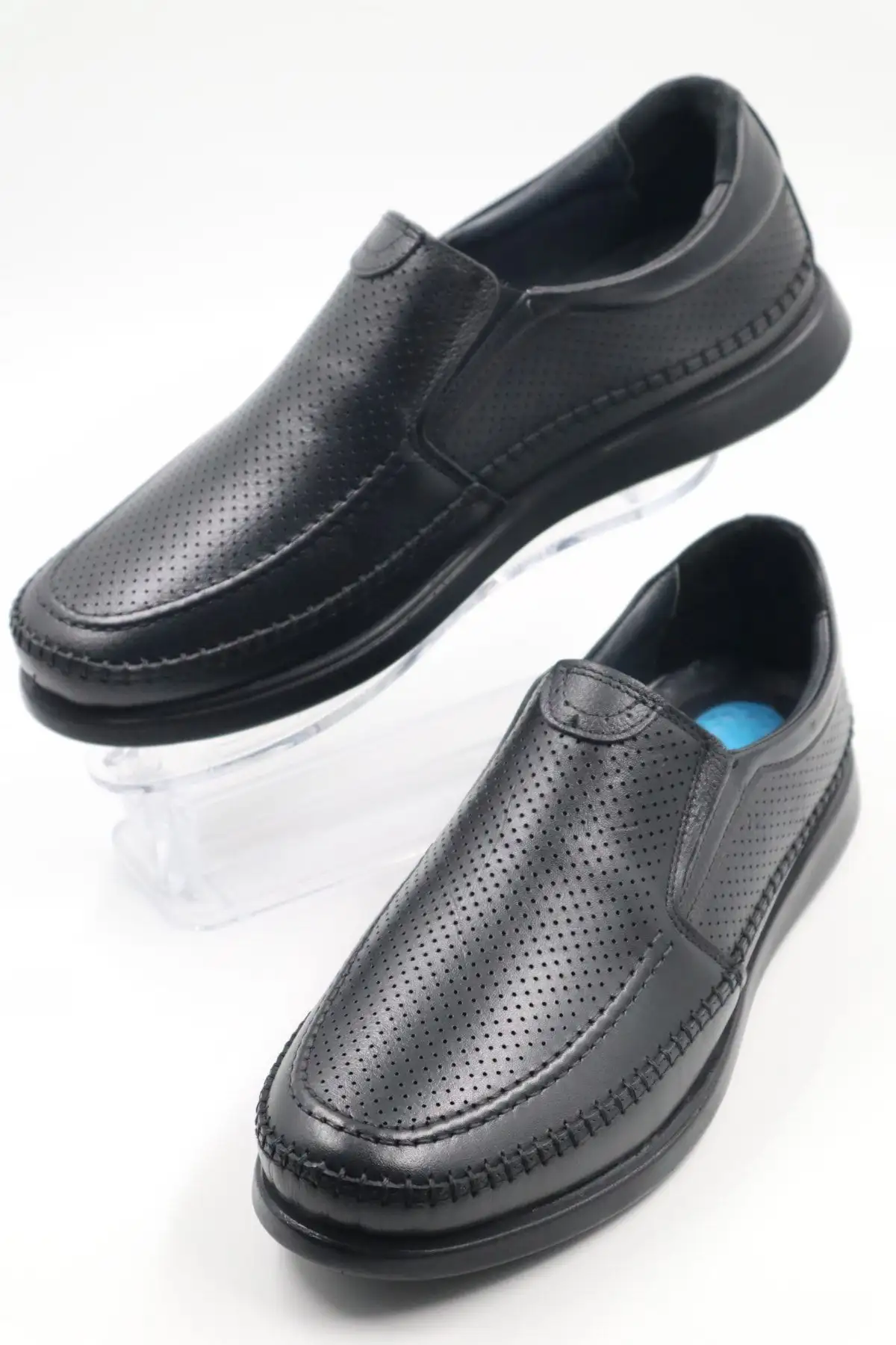 کفش روزمره مردانه   مشکی ژل دار سبک و فوق العاده راحت از چرم طبیعی  مناسب فصول مختلف برند nazenintasarımlar - 7405 کفش روزمره مردانه مشکی ژل دار سبک و فوق العاده راحت از چرم طبیعی مناسب فصول مختلف برند nazenintasarımlar - 7405