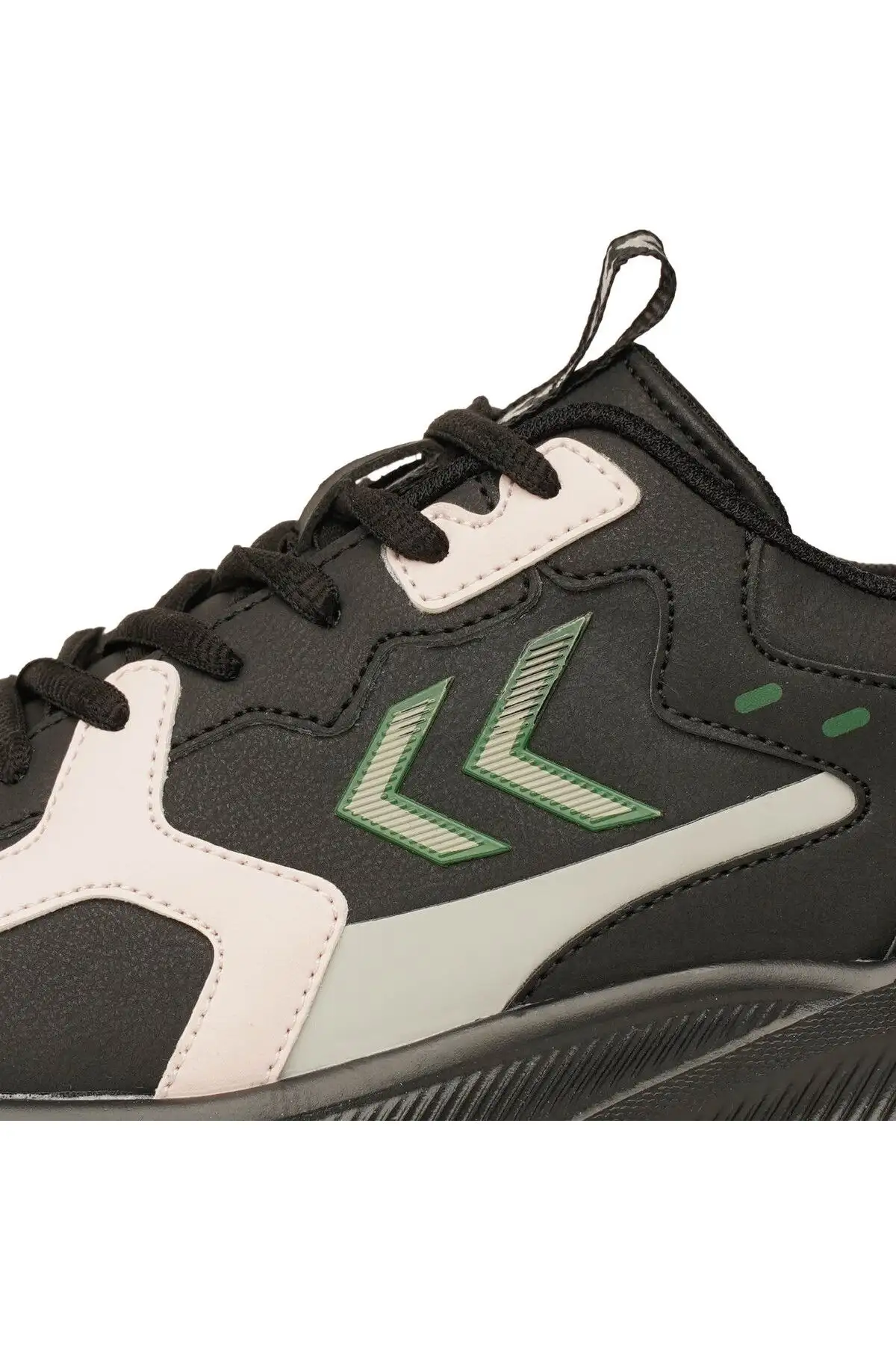 بوت مردانه کفش های ورزشی سیاه و سفید Unisex برند hummel - 7381 بوت مردانه کفش های ورزشی سیاه و سفید Unisex برند hummel - 7381