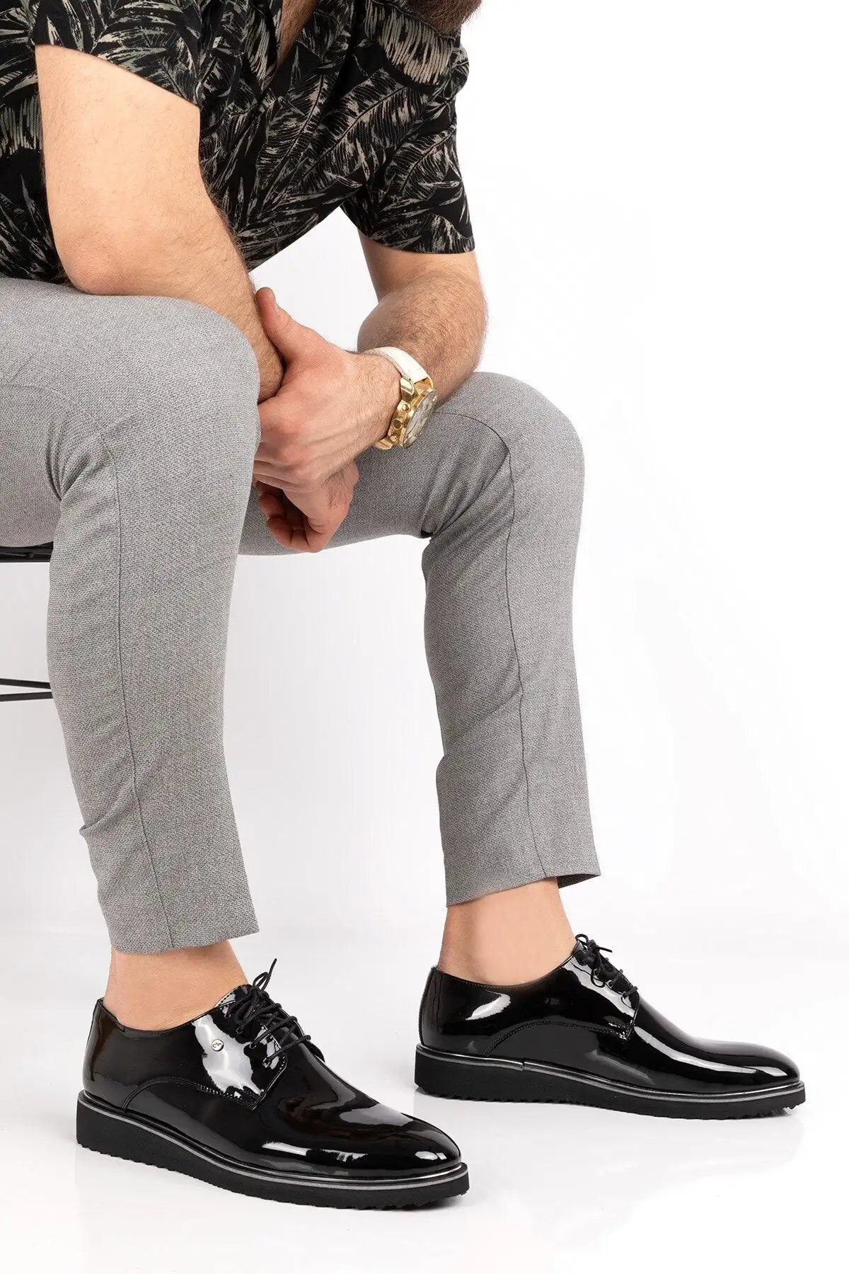 کفش روزمره مردانه  رسمی  با رویه چرم براق برند depderi - 7409 کفش روزمره مردانه رسمی با رویه چرم براق برند depderi - 7409