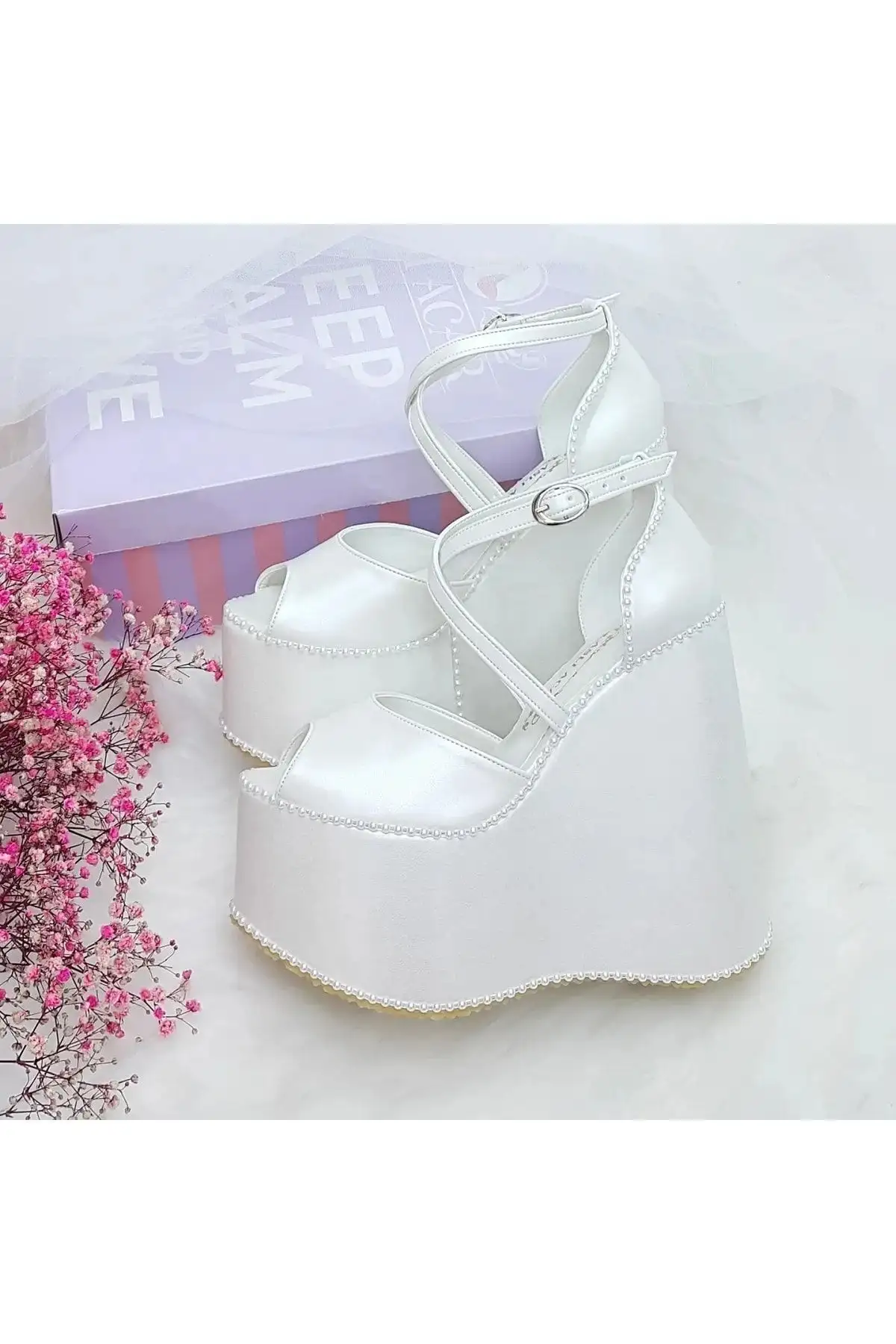 کفش پاشنه بلند زنانه  عروس بسیار راحت با پاشنه پمپاژ و پایه عریض و شیب ۱۵ سانتیمتر - Aslı Acar - 7194 کفش پاشنه بلند زنانه عروس بسیار راحت با پاشنه پمپاژ و پایه عریض و شیب ۱۵ سانتیمتر - Aslı Acar - 7194