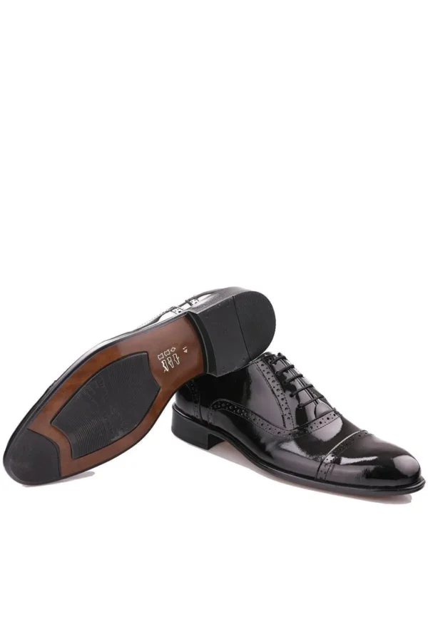 کفش رسمی مردانه کلاسیک چرم طبیعی سیاه برند Calvano - 7400