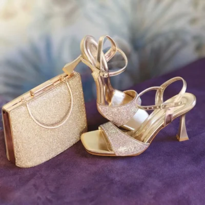 کفش پاشنه بلند زنانه ترجمه به فارسی: **ترکیب پاشنه با بند تک و کیف سنگدار** - 7243