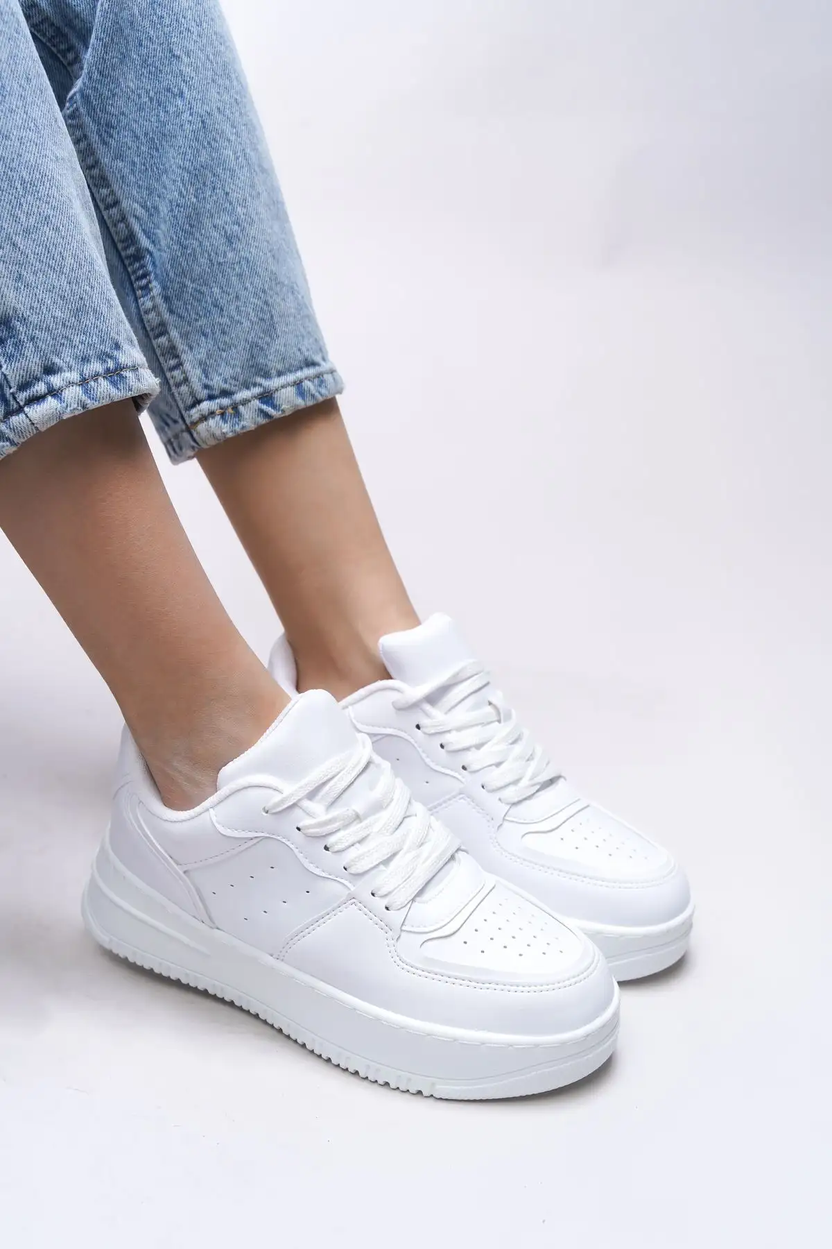 کفش ورزشی روزمره کتانی زنانه سفید 0012255 برند Riccon - 7485