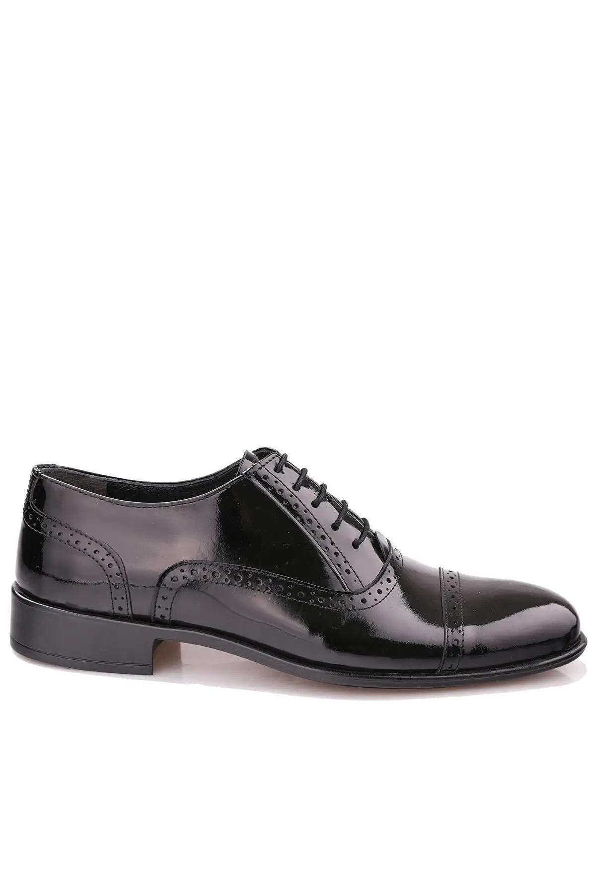 کفش رسمی مردانه  کلاسیک  چرم طبیعی سیاه برند Calvano - 7400 کفش رسمی مردانه کلاسیک چرم طبیعی سیاه برند Calvano - 7400