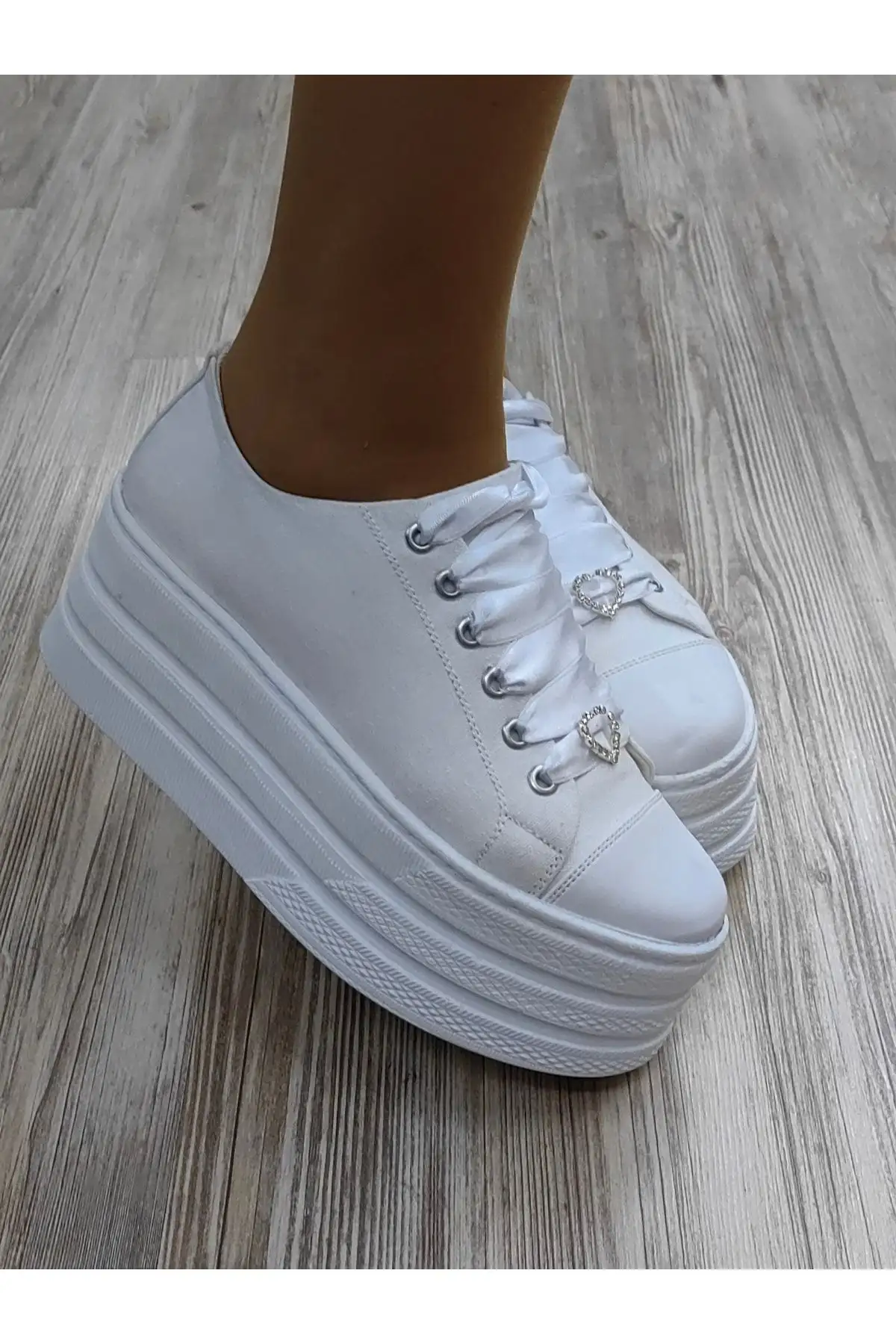 کفش پاشنه بلند زنانه  عروس پلتفورم سفید کتان با زیره کاملاً راحت و ارتفاع 7 سانتیمتر - 7199 کفش پاشنه بلند زنانه عروس پلتفورم سفید کتان با زیره کاملاً راحت و ارتفاع 7 سانتیمتر - 7199