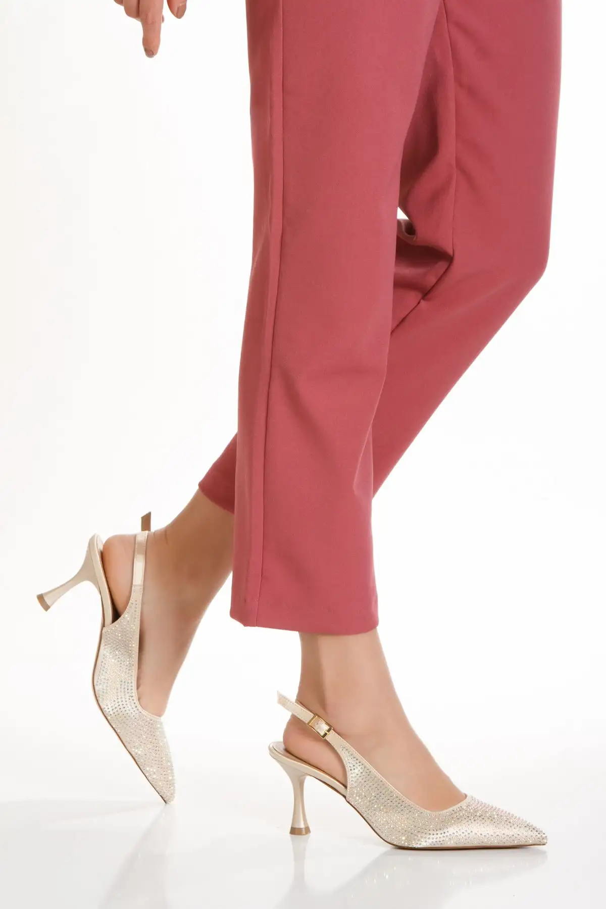 کفش پاشنه بلند زنانه ست  و کیف مجلسی  با تزئینات سنگی - 7221 کفش پاشنه بلند زنانه ست و کیف مجلسی با تزئینات سنگی - 7221