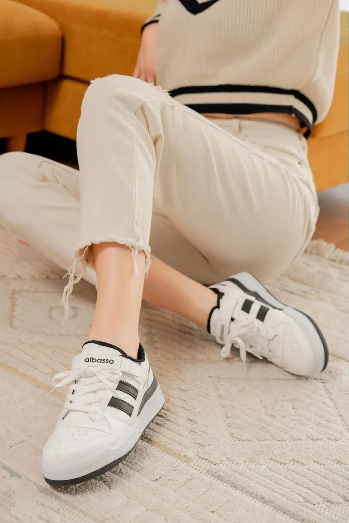 کفش ورزشی روزمره   راحت و شیک مناسب برای استفاده  برند albasso - 7470 کفش ورزشی روزمره راحت و شیک مناسب برای استفاده برند albasso - 7470