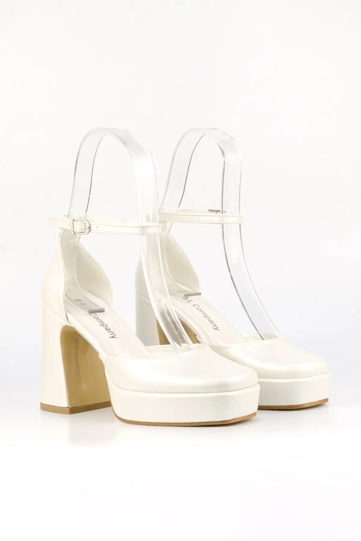 کفش پاشنه بلند زنانه  عروسی چرمی صدفی شکسته رنگ با ارتفاع 10 سانتیمتر - 7242 کفش پاشنه بلند زنانه عروسی چرمی صدفی شکسته رنگ با ارتفاع 10 سانتیمتر - 7242