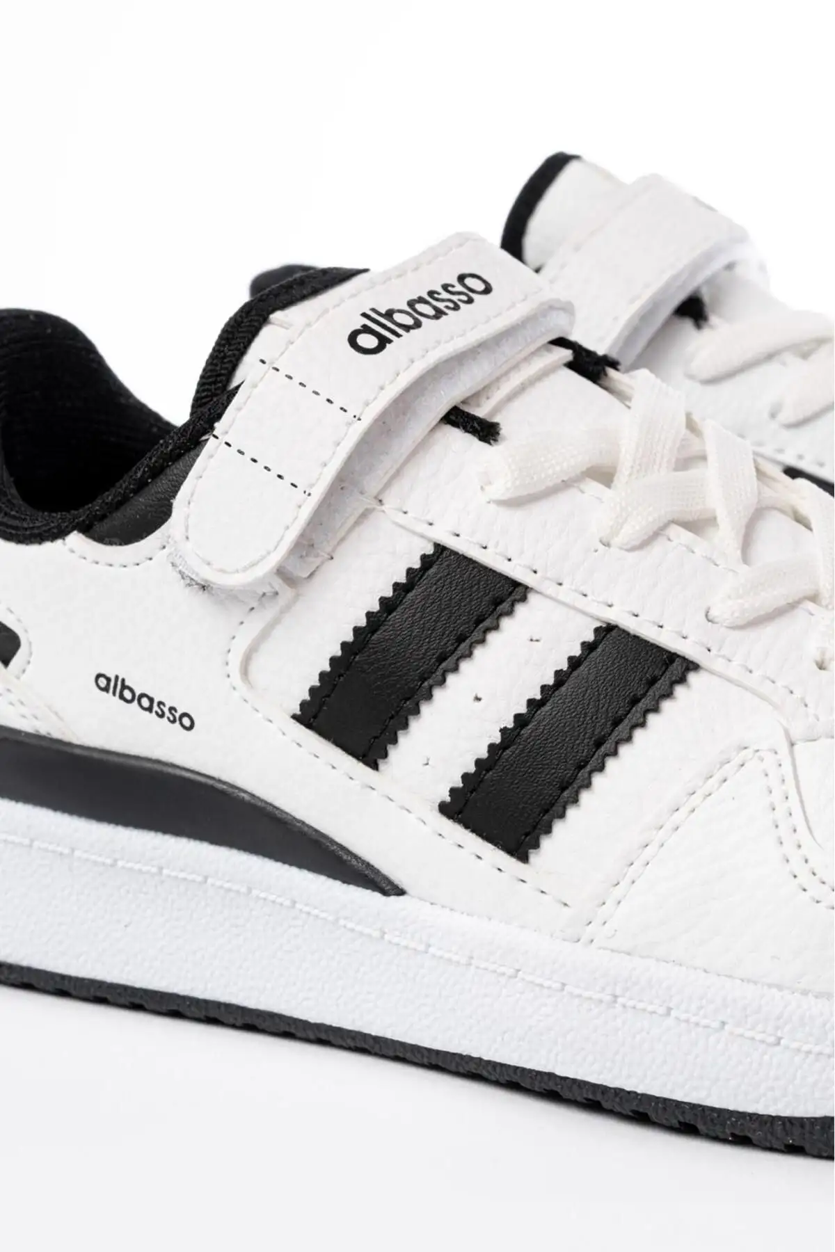 کفش ورزشی روزمره   راحت و شیک مناسب برای استفاده  برند albasso - 7470 کفش ورزشی روزمره راحت و شیک مناسب برای استفاده برند albasso - 7470