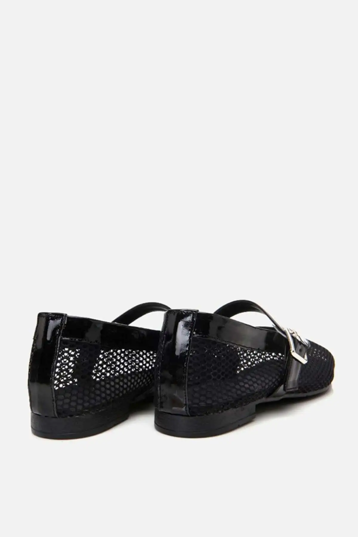 کفش تخت زنانه باله مشکی با رویه چرم و توری برند Yaya by Hotiç - 8336