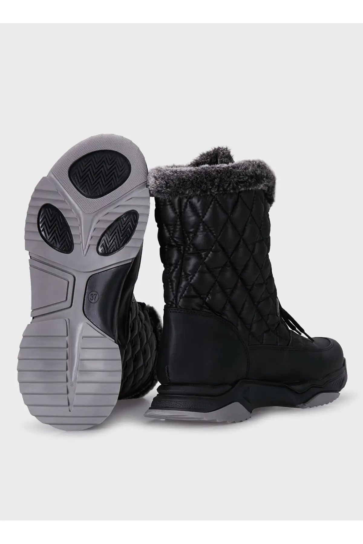 بوت و نیم بوت زنانه چکمه برفی  مشکی مدل BN-30394 برند Benetton - 7663 بوت و نیم بوت زنانه چکمه برفی مشکی مدل BN-30394 برند Benetton - 7663