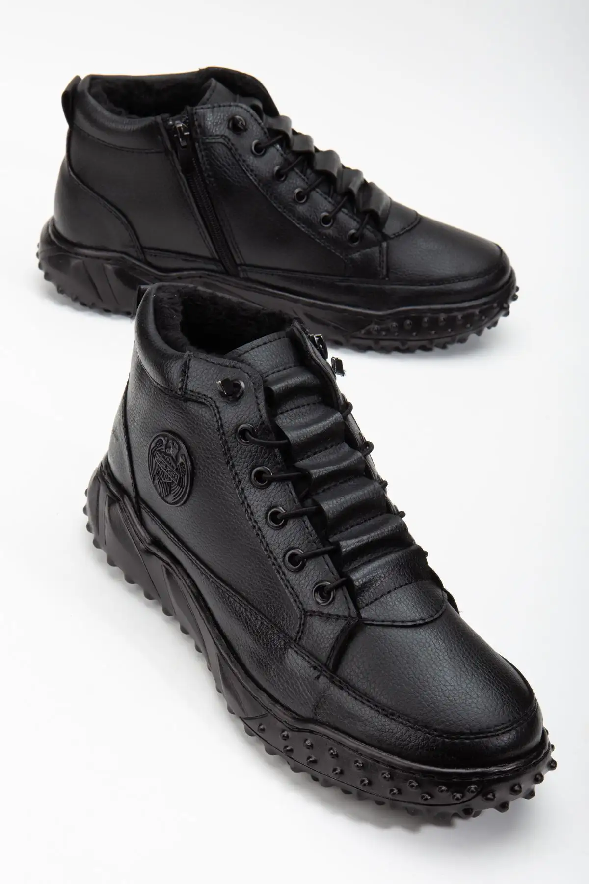 بوت مردانه کفش روزمره مشکی ضد آب با دوخت، تضمین شده، مقاوم در برابر سرما، بادوام و دارای زیره لاستیکی ضد لغزش برند EFNANSHOES - 7586 بوت مردانه کفش روزمره مشکی ضد آب با دوخت، تضمین شده، مقاوم در برابر سرما، بادوام و دارای زیره لاستیکی ضد لغزش برند EFNANSHOES - 7586