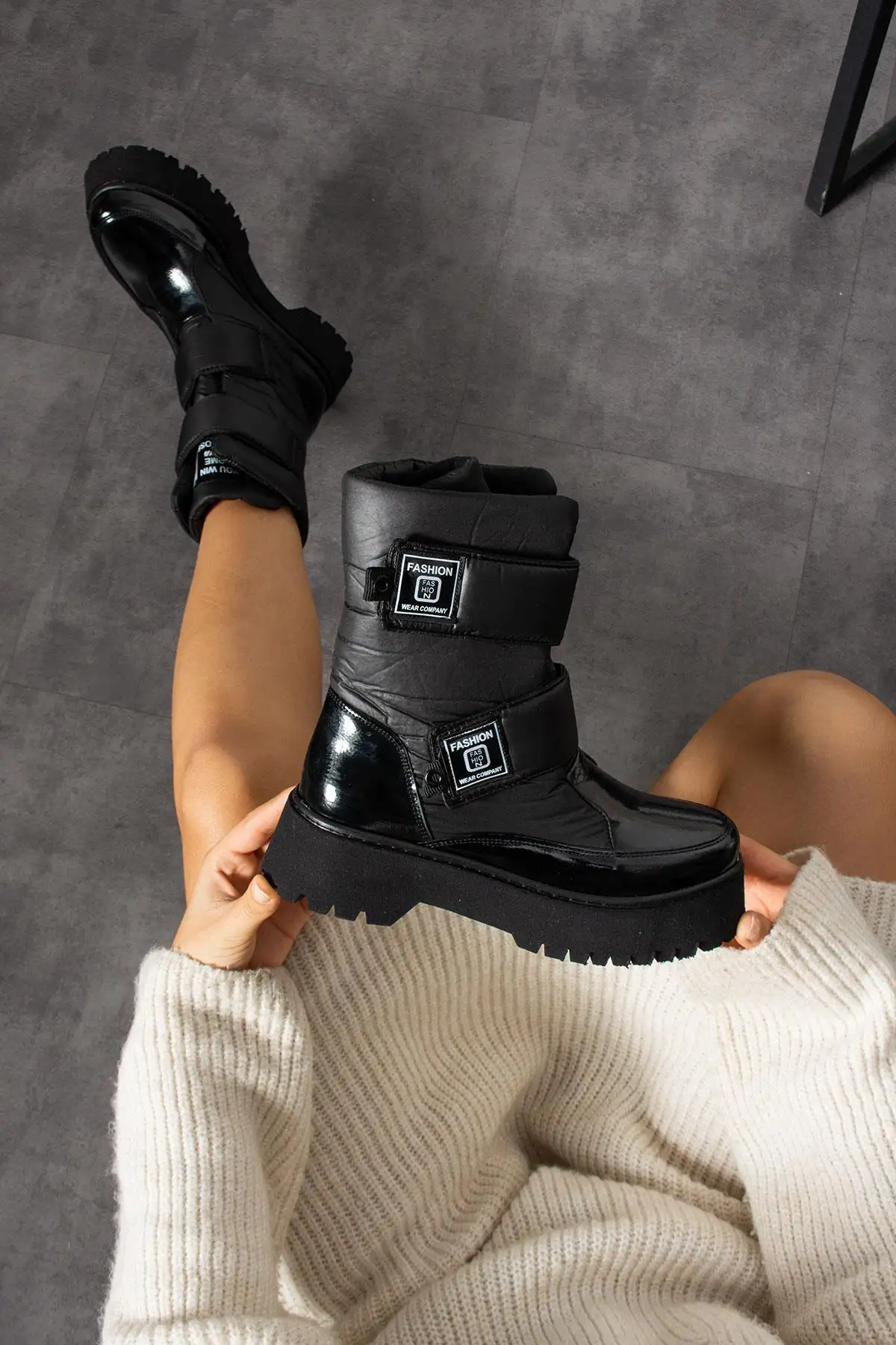 بوت و نیم بوت زنانه کفش ترکیبی دخترانه آنی برند Aleza Shoes - 7670 بوت و نیم بوت زنانه کفش ترکیبی دخترانه آنی برند Aleza Shoes - 7670