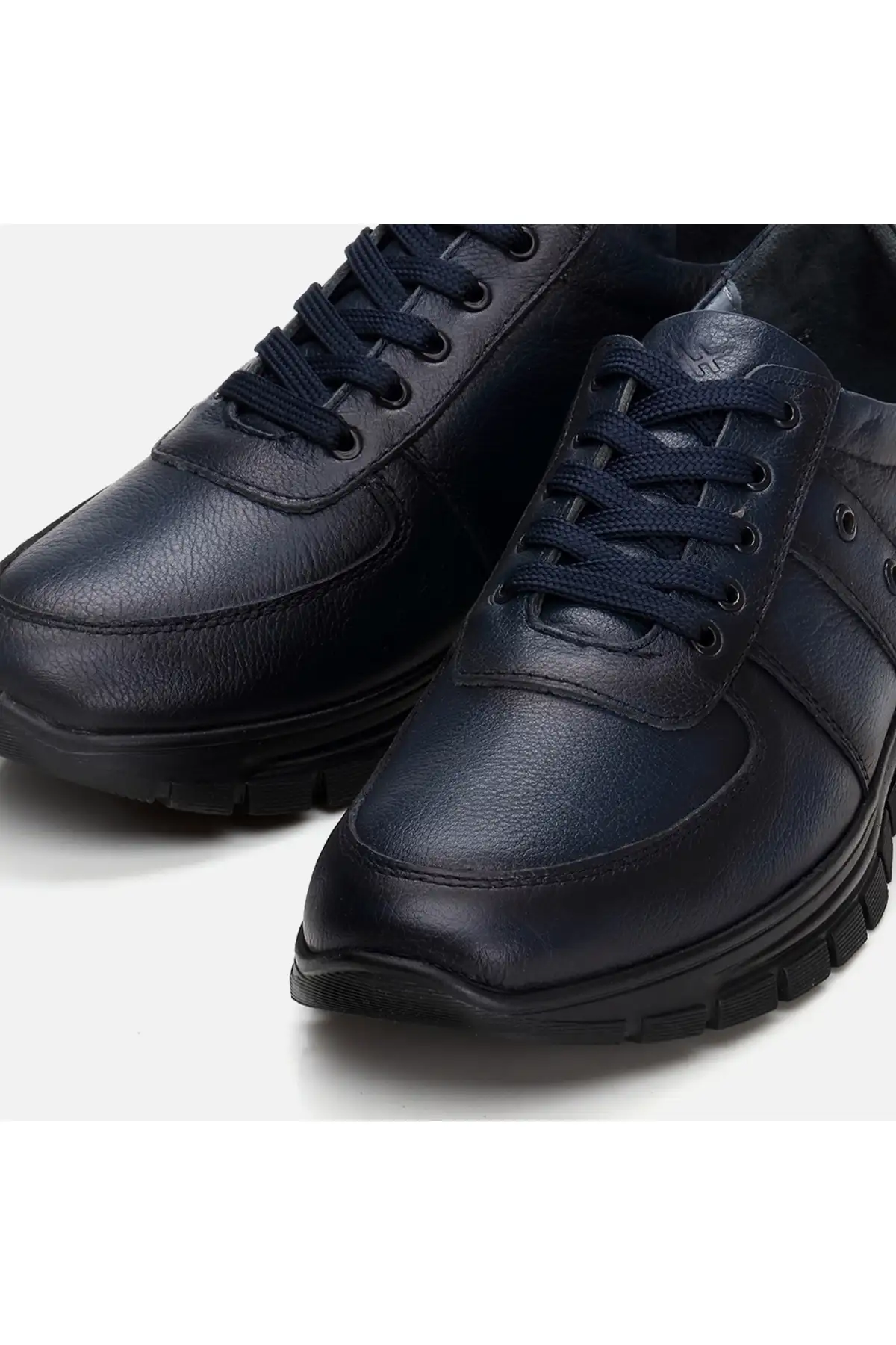 کفش اسپرت مردانه چرم طبیعی سرمه‌ای برند Hotiç - 7735