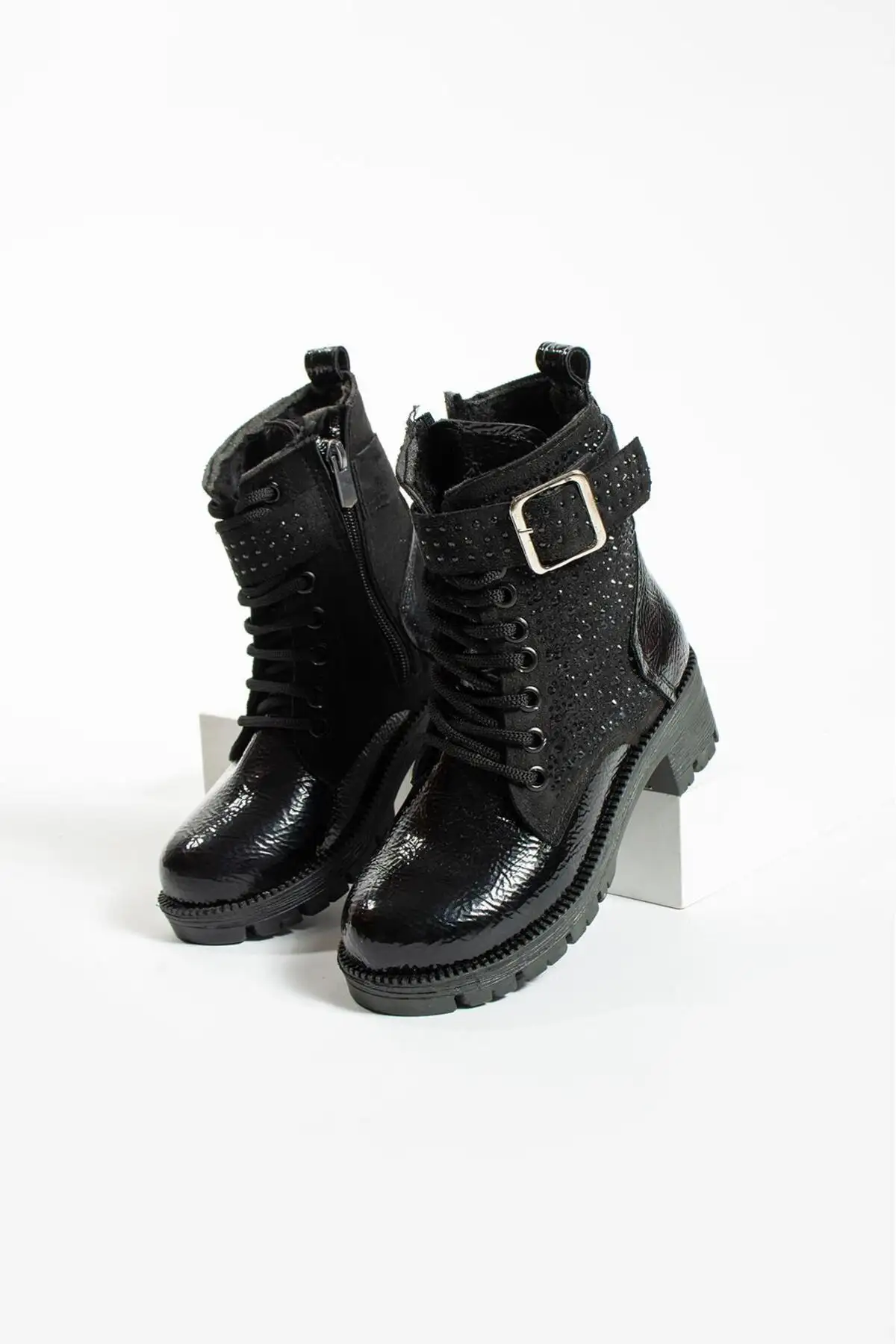 بوت و نیم بوت زنانه کفش چکمهای مشکی دخترانه برند galya shoes - 7839 بوت و نیم بوت زنانه کفش چکمهای مشکی دخترانه برند galya shoes - 7839