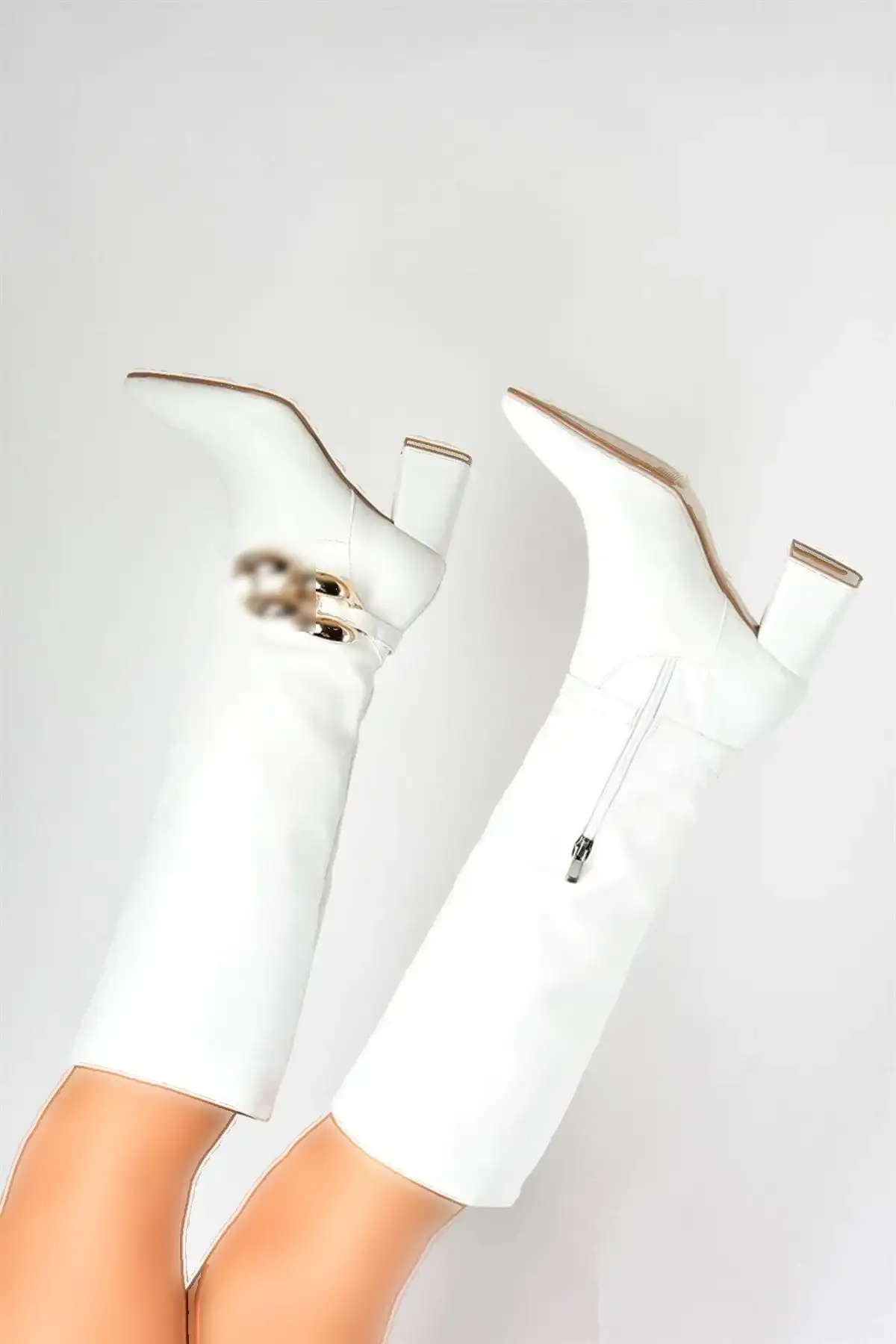 بوت و نیم بوت زنانه چکمه  پاشنه دار سفید کد L572951009 برند Fox Shoes - 8097 بوت و نیم بوت زنانه چکمه پاشنه دار سفید کد L572951009 برند Fox Shoes - 8097