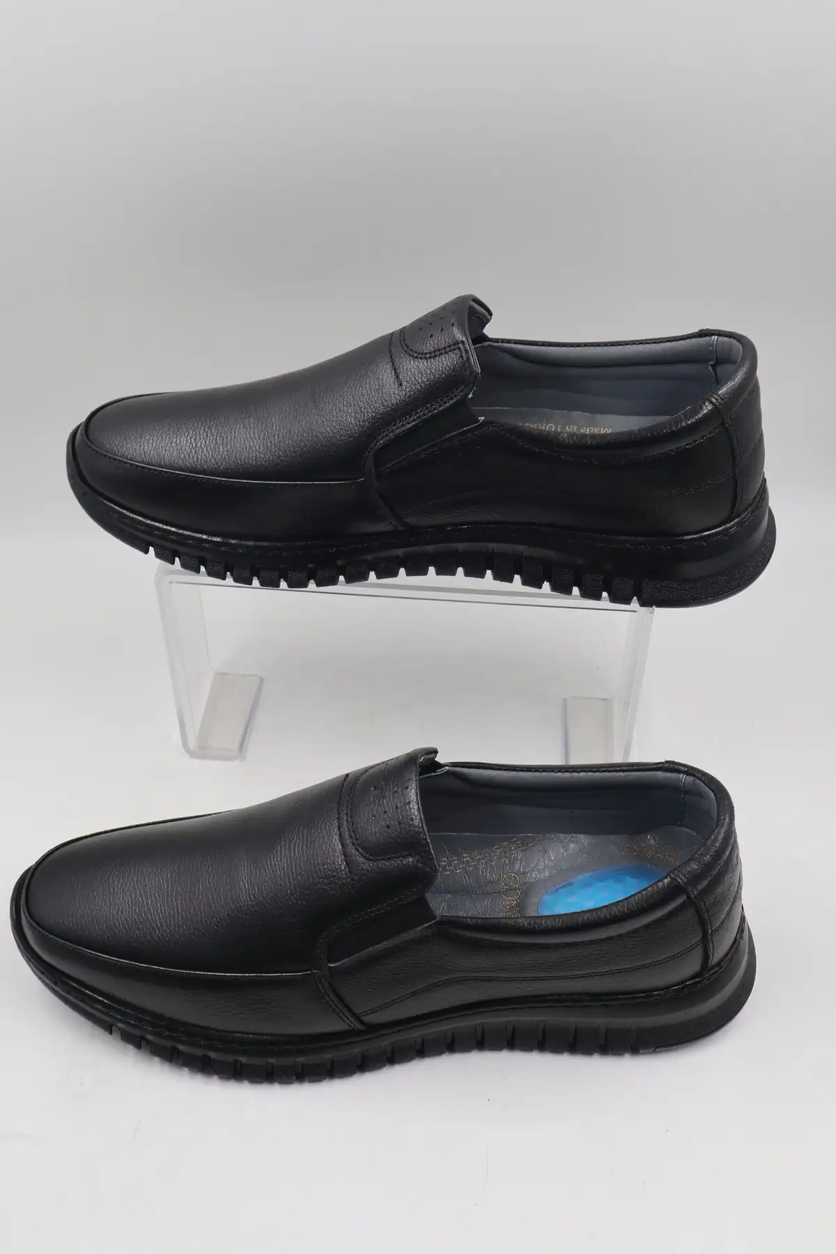 کفش سایز بزرگ مردانه  روزمره  مشکی ارتوپدیک از جنس چرم جلی و فوقالعاده راحت. برند nazenintasarımlar - 7866 کفش سایز بزرگ مردانه روزمره مشکی ارتوپدیک از جنس چرم جلی و فوقالعاده راحت. برند nazenintasarımlar - 7866