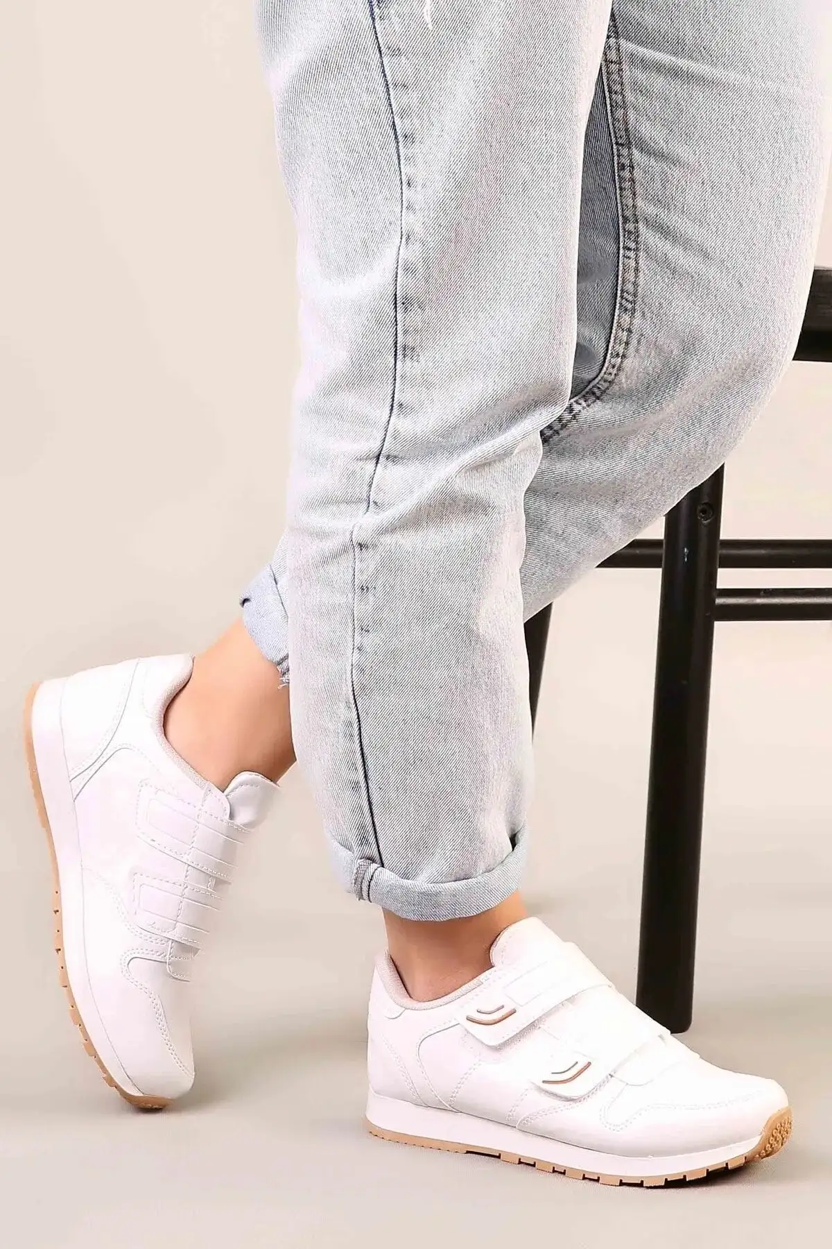 کفش کتانی زنانه  ورزشی دو بند سفید کِرهای یونیسکس برند AYN-Shoes - 7944 کفش کتانی زنانه ورزشی دو بند سفید کِرهای یونیسکس برند AYN-Shoes - 7944