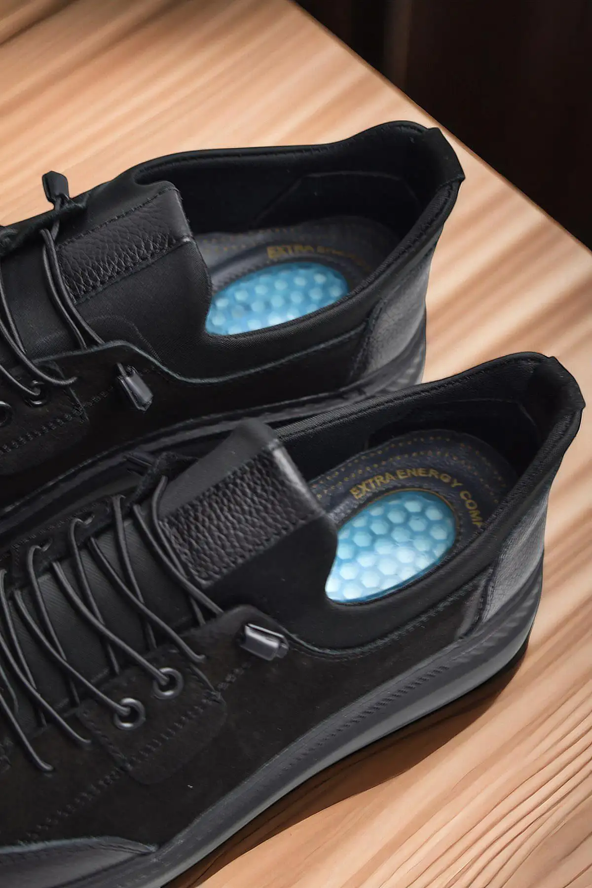 کفش سایز بزرگ مردانه طبی با زیره ژلاتینی و رویه چرم طبیعی مدل TAB550 برای استفاده روزمره برند ISPARTALILAR - 7850