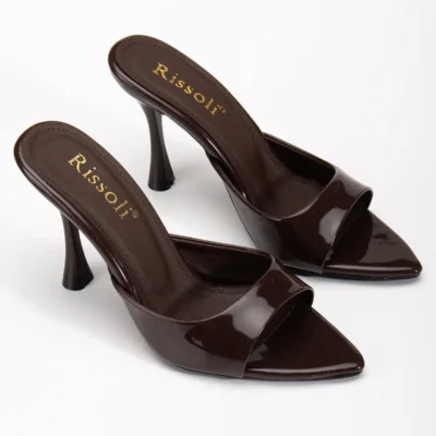کفش صندل زنانه ساندالت هوشمند با پاشنه نوک تیز و رنگ قهوه‌ای تیره (رنگ قهوه‌ای تند) Rissoli برند RİSSOLİ - 8215