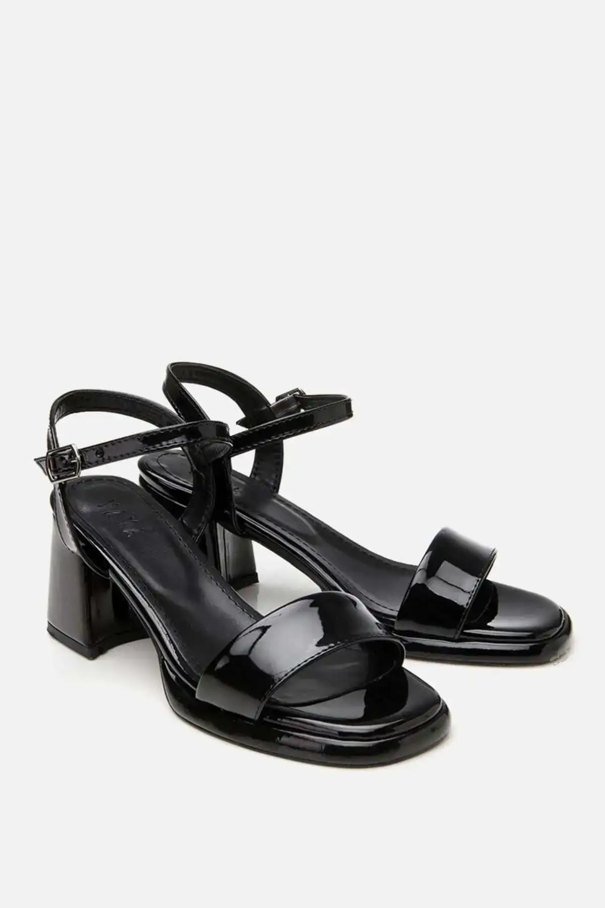 کفش صندل زنانه  پاشنهبلند مشکی  برند Yaya by Hotiç - 8271 کفش صندل زنانه پاشنهبلند مشکی برند Yaya by Hotiç - 8271