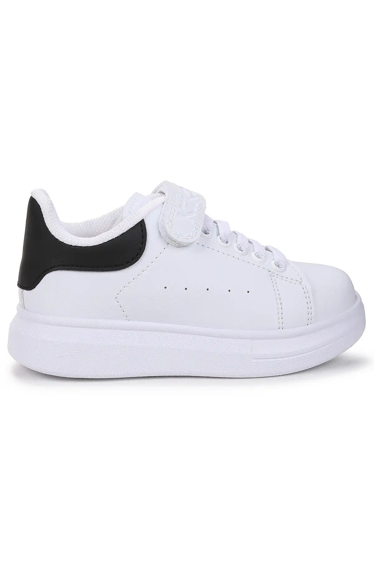 کفش بچگانه اسپورت پسرانه تیسا با بند چسبی روزمره برند Kiko Kids - 7925