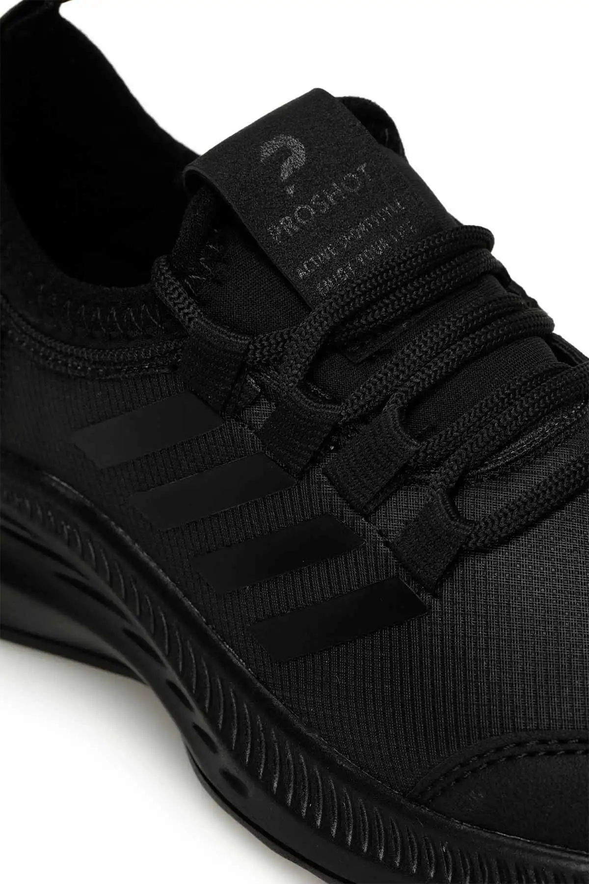 کفش اسپرت مردانه  دویدن مشکی PS190 3PR مناسب برای همه جنسیتها برند Proshot - 8056 کفش اسپرت مردانه دویدن مشکی PS190 3PR مناسب برای همه جنسیتها برند Proshot - 8056