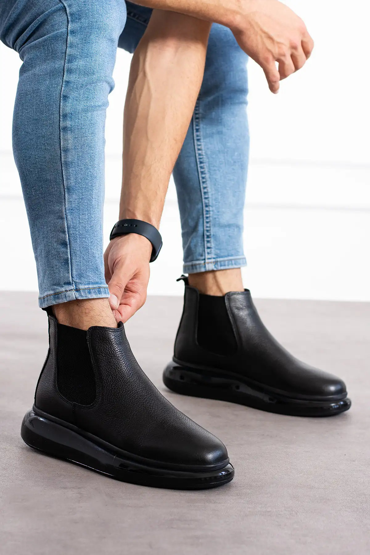 بوت مردانه  مشکی چرم طبیعی فلوتری مدل آنجلس  برند Safari Ayakkabı - 7598 بوت مردانه مشکی چرم طبیعی فلوتری مدل آنجلس برند Safari Ayakkabı - 7598