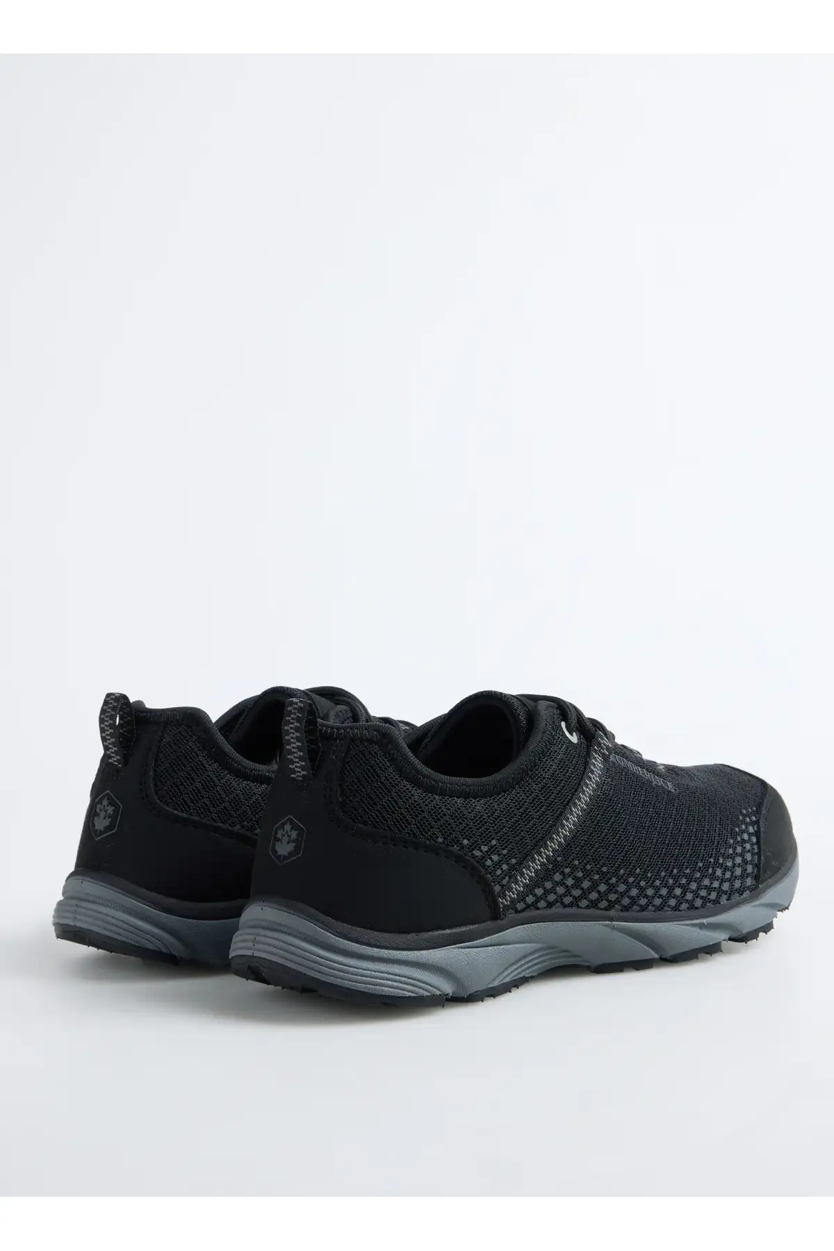 کفش اسپرت مردانه    مشکی  برند Lumberjack - 8024 کفش اسپرت مردانه مشکی برند Lumberjack - 8024