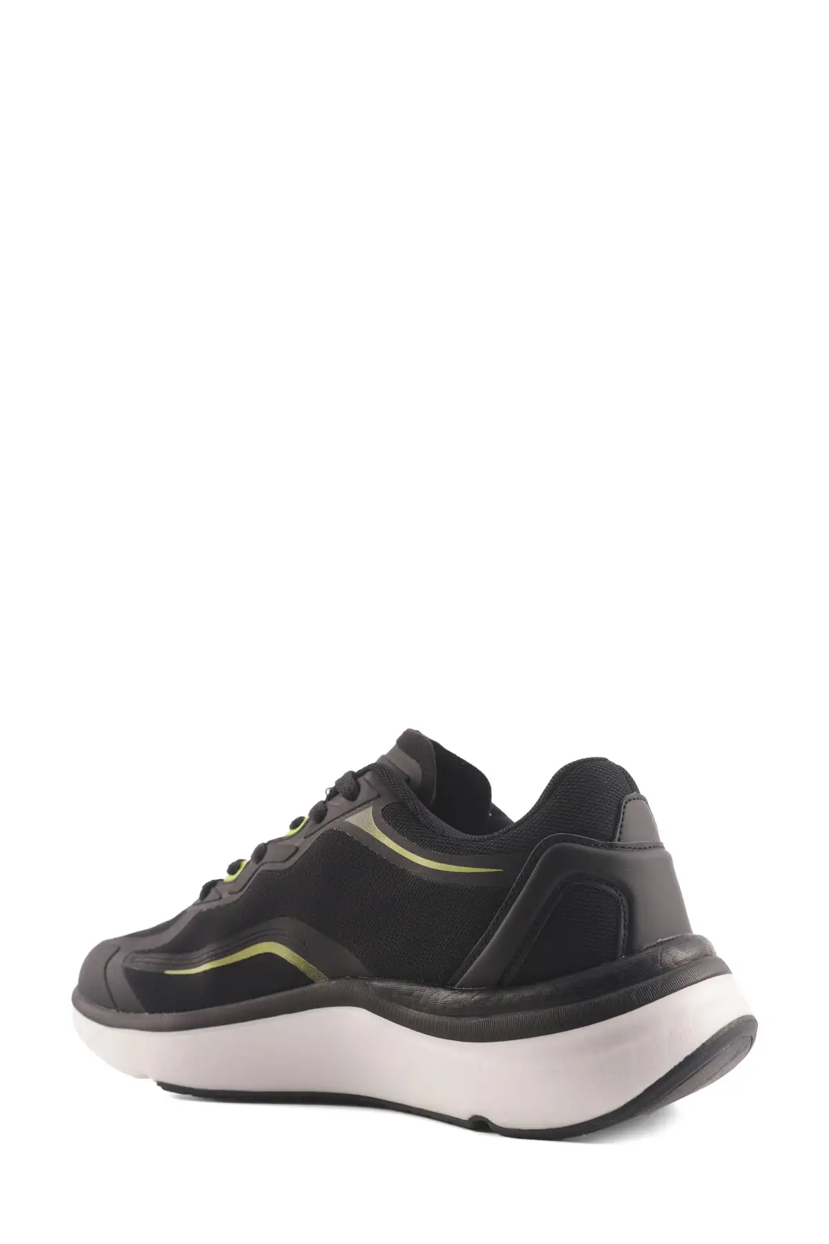 کفش اسپرت مردانه  دویدن  گارسن 4PR سیاه برند Lotto - 8055 کفش اسپرت مردانه دویدن گارسن 4PR سیاه برند Lotto - 8055