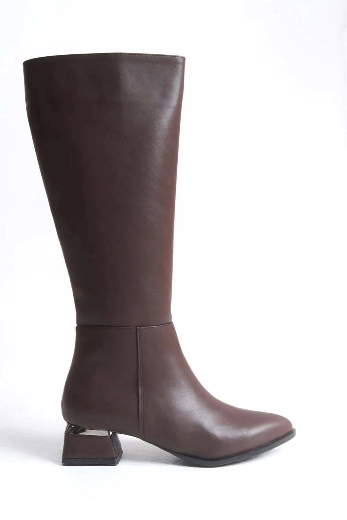 بوت و نیم بوت زنانه چکمههای پاشنهدار نکتیز زیپدار  برند AYS SHOES - 7563 بوت و نیم بوت زنانه چکمههای پاشنهدار نکتیز زیپدار برند AYS SHOES - 7563