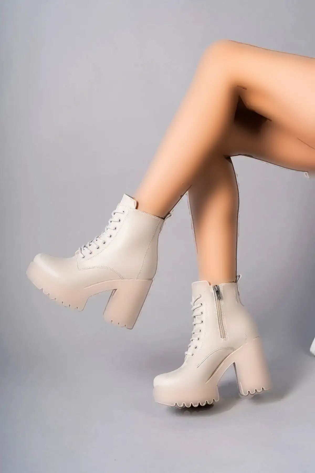 بوت و نیم بوت زنانه پلتفرم رینگ دهتایی برند salto ayakkabı - 7796 بوت و نیم بوت زنانه پلتفرم رینگ دهتایی برند salto ayakkabı - 7796