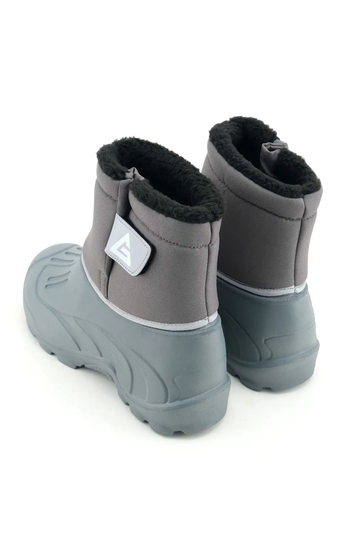 کفش سایز بزرگ مردانه زمستانی با داخل پشمی، ضد آب، با بند چسبی و قابل تنظیم در ناحیه مچ، مناسب برای استفاده روزانه برند Gezer - 7884