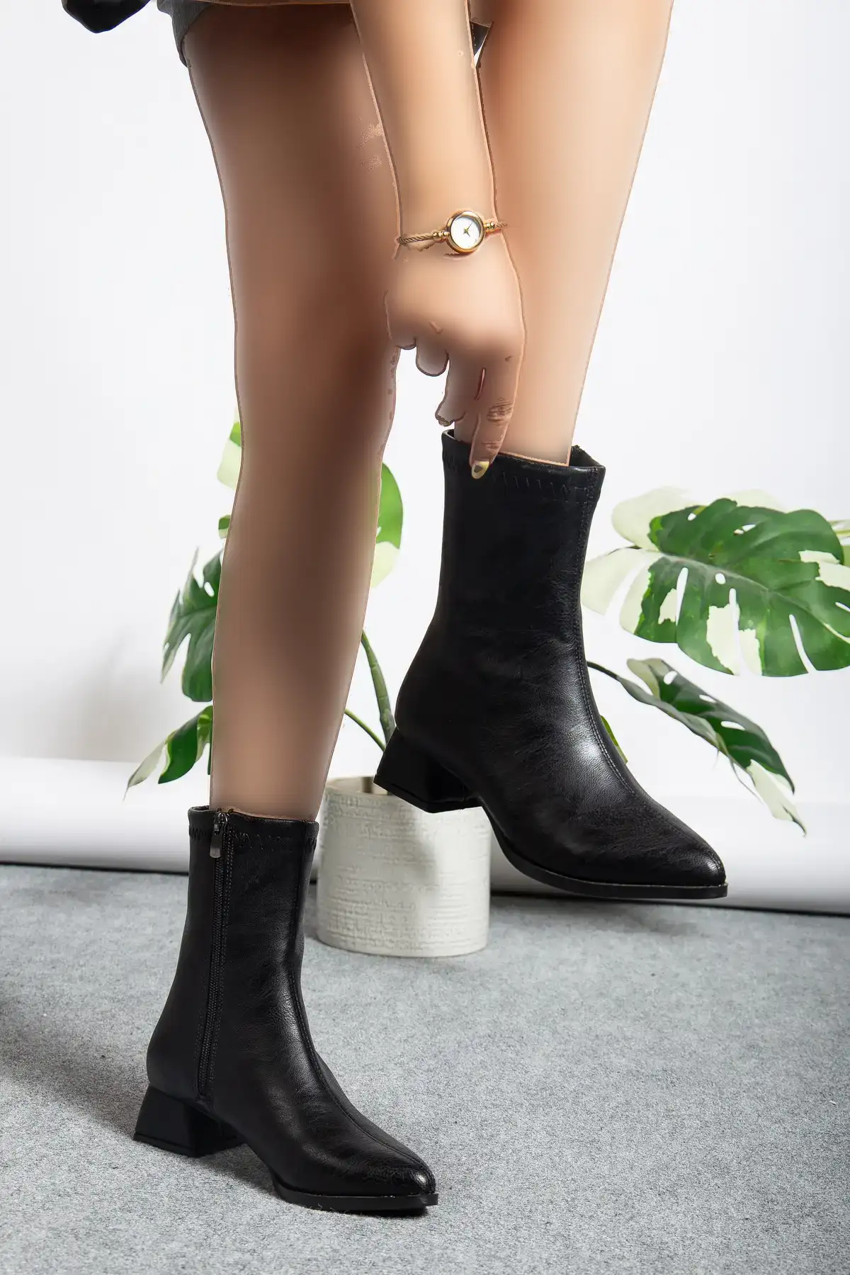 بوت و نیم بوت زنانه   سیدنی با پاشنه بلند  نک تیز برند MODA MHS - 7574 بوت و نیم بوت زنانه سیدنی با پاشنه بلند نک تیز برند MODA MHS - 7574