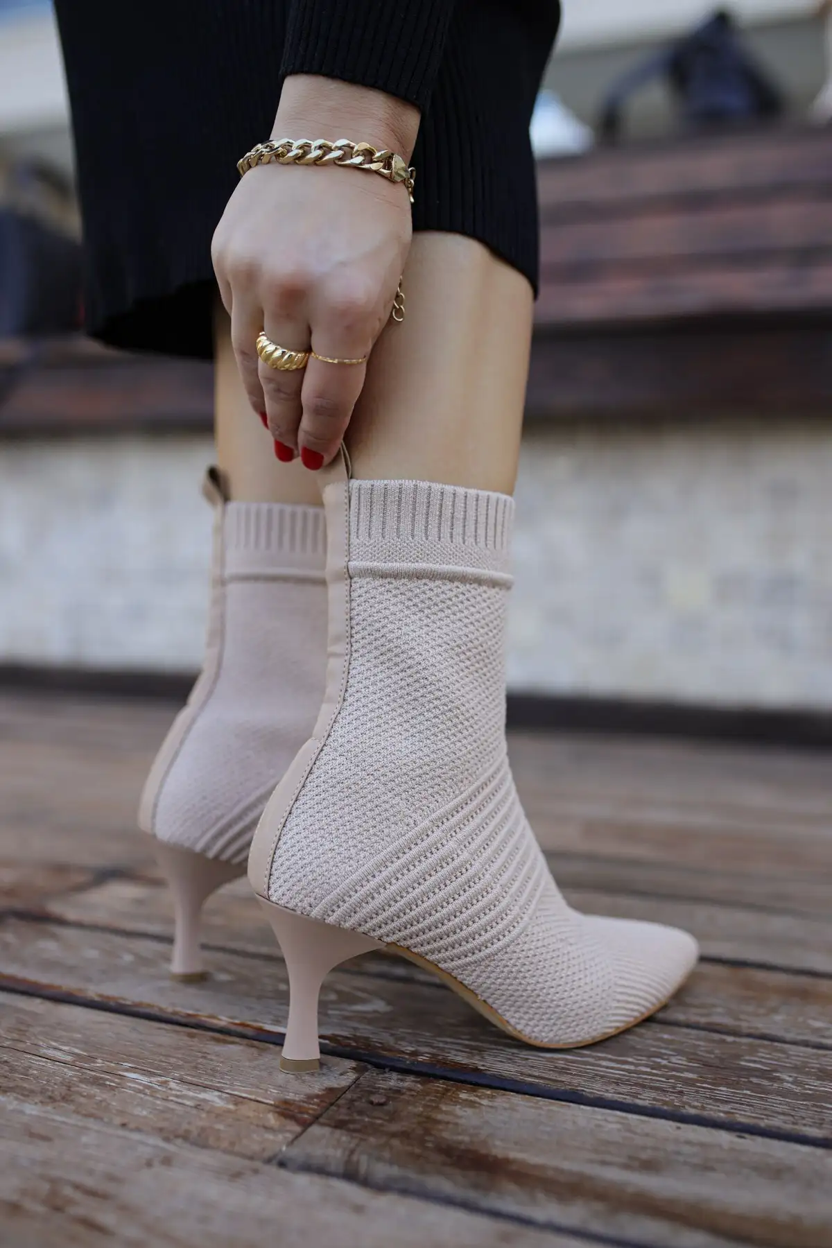 بوت و نیم بوت زنانه   دُریا با پاشنه بلند  ریه نخی برند SHOEMARK - 7835 بوت و نیم بوت زنانه دُریا با پاشنه بلند ریه نخی برند SHOEMARK - 7835