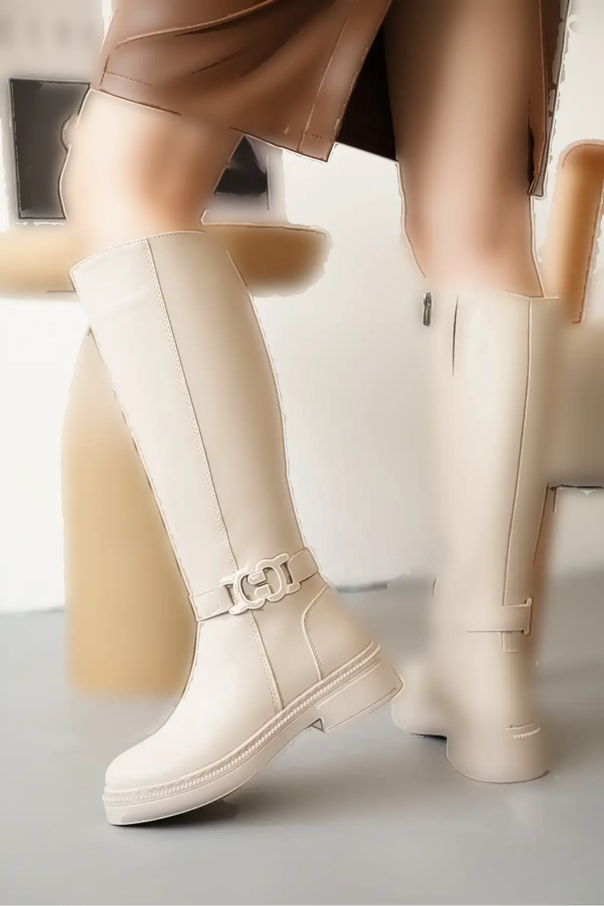 بوت و نیم بوت زنانه چکمه زمستانی  D942 ضد آب برند Daxtors - 8137 بوت و نیم بوت زنانه چکمه زمستانی D942 ضد آب برند Daxtors - 8137