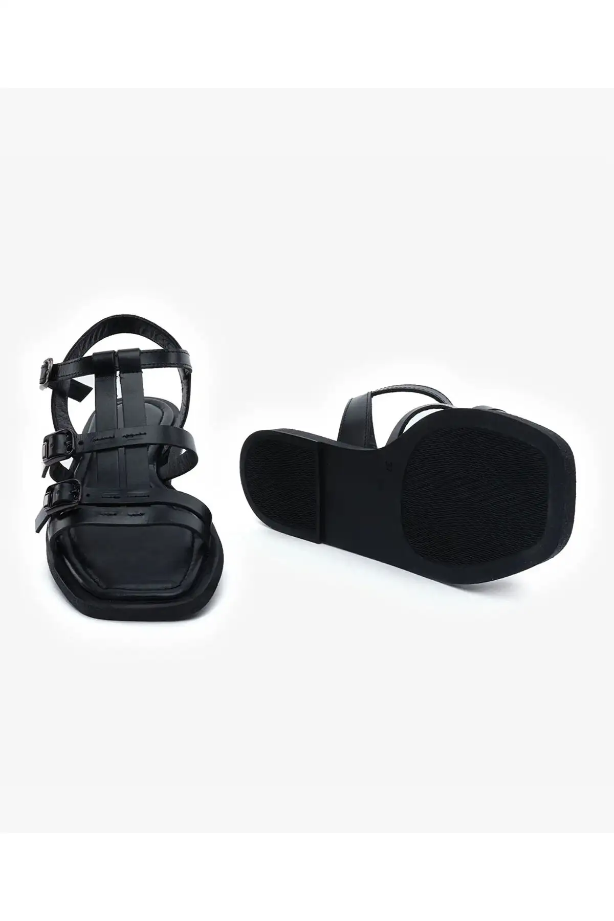 کفش صندل زنانه سندل  چرم طبیعی مشکی برند Greyder - 8264 کفش صندل زنانه سندل چرم طبیعی مشکی برند Greyder - 8264