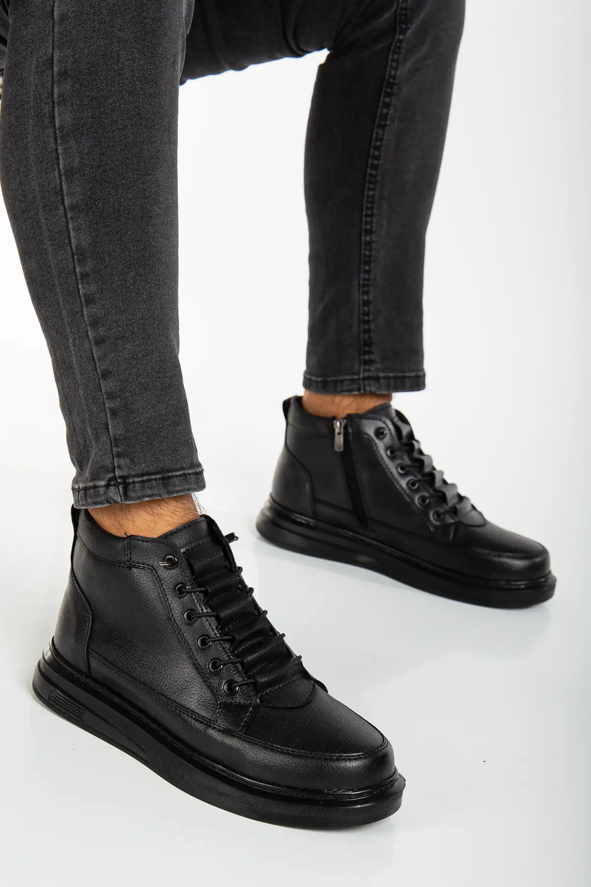 کفش سایز بزرگ مردانه بوت روزمره  مشکی قابل پوشیدن آسان برند BY ERG SHOES - 7859 کفش سایز بزرگ مردانه بوت روزمره مشکی قابل پوشیدن آسان برند BY ERG SHOES - 7859