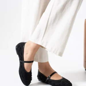 کفش تخت زنانه بافت گل‌دار با جزئیات مروارید مدل میلان برای خانم‌ها برند Bufu - 8315