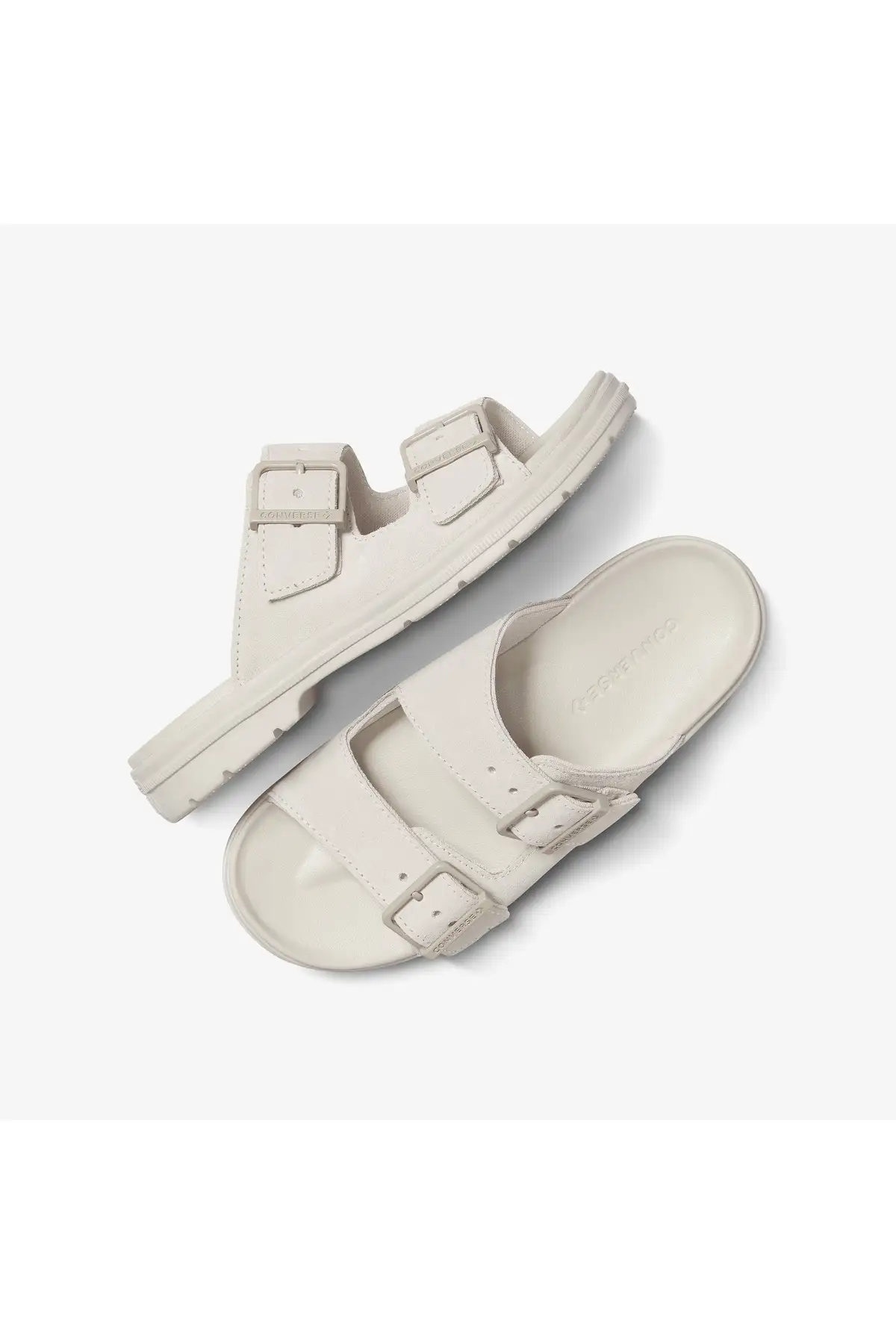 کفش صندل زنانه سندل پلت فرم بلند  چاک تیلور آل استار رنگ سیاه برند Converse - 8220 کفش صندل زنانه سندل پلت فرم بلند چاک تیلور آل استار رنگ سیاه برند Converse - 8220